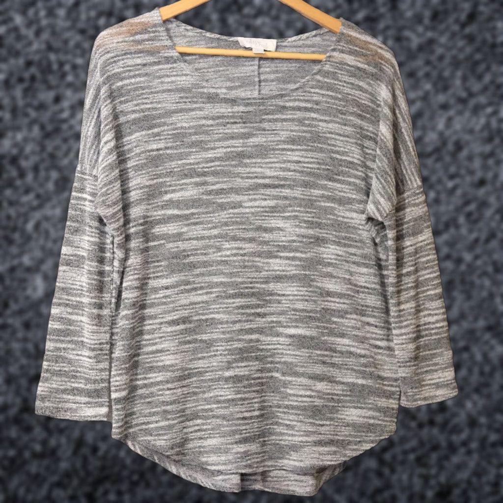 Olive Olive + Oak Lightweight Knit Sheer Top Gray Overlay Women's M Dolman Sleeve Round Neck Heather Grey, Nwot, Casual, Blouse Size M / US 6-8 / IT 42-44 - 1 Thumbnail