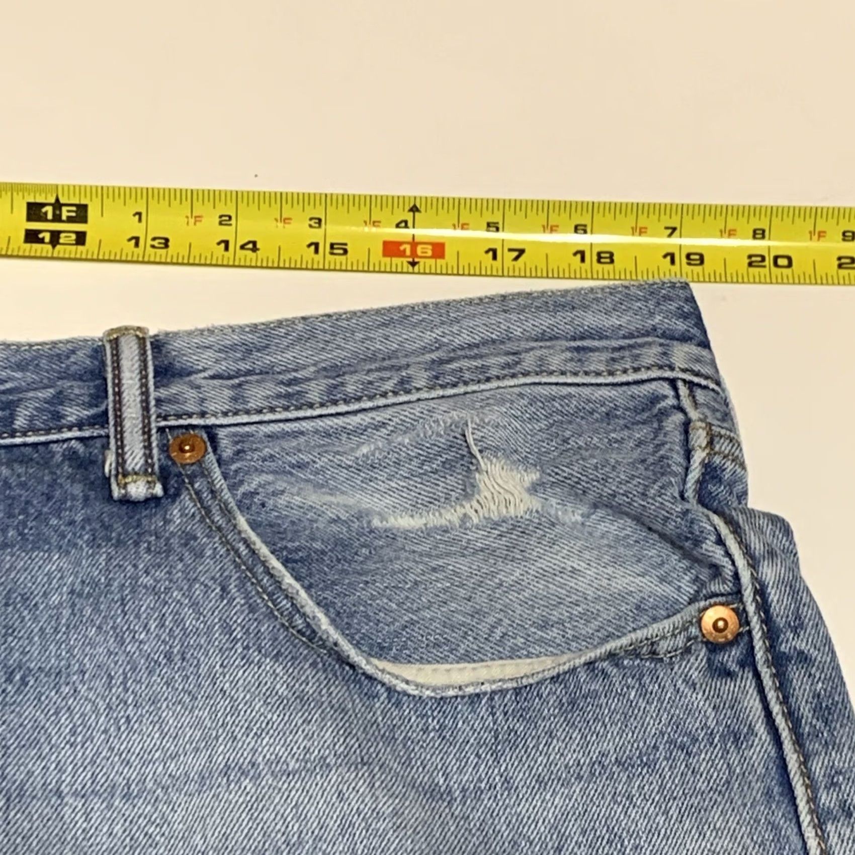 Levi's Levi's 501 Straight Fit Jeans 38x32 Distressed Button Fly Denim 5-Pocket Men Regular Classic Blue Size US 38 / EU 54 - 4 Thumbnail
