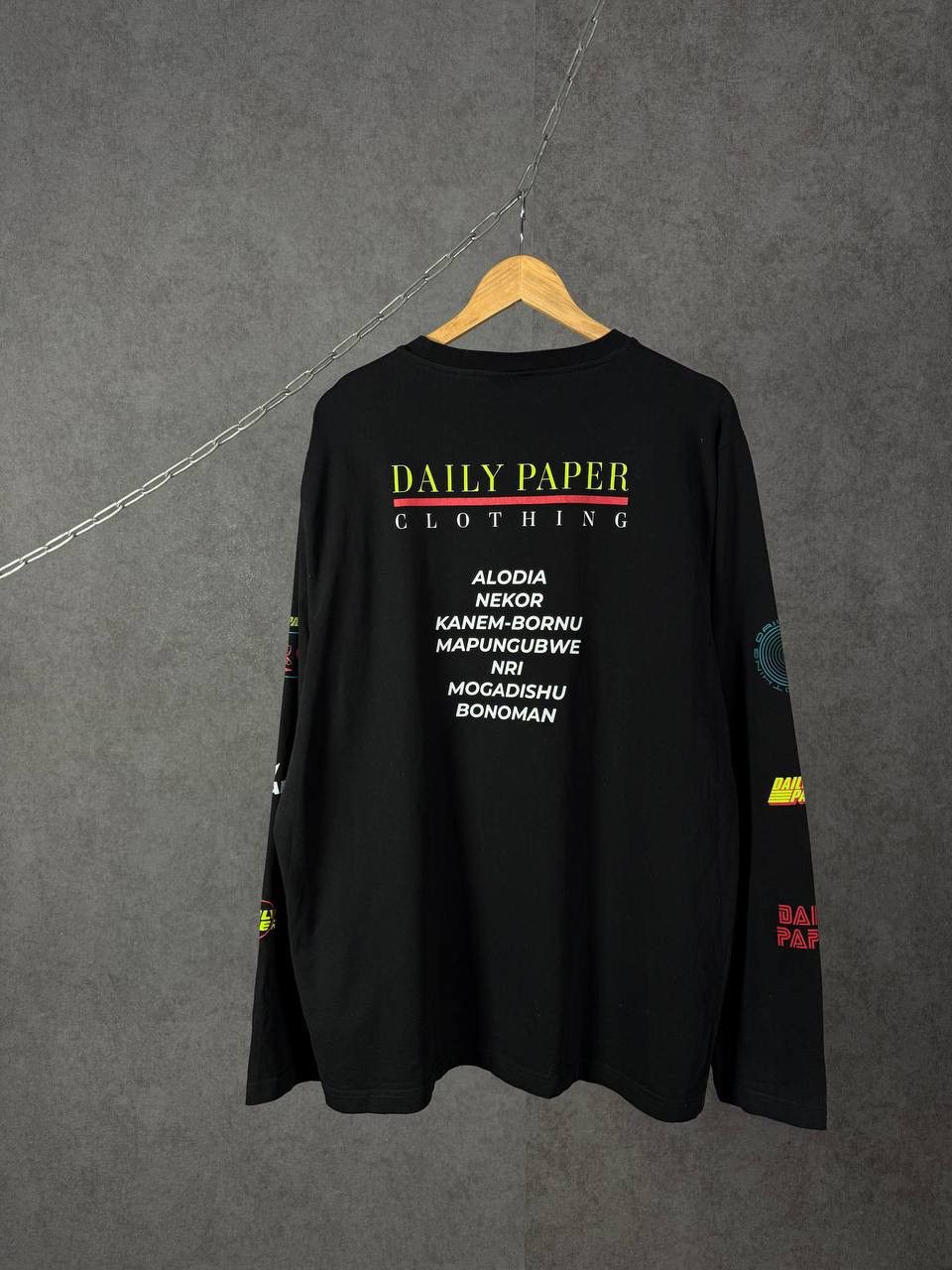 Daily Paper Daily Paper designer streetwear Y2K overprinted longsleeve Size US XL / EU 56 / 4 - 9 Thumbnail