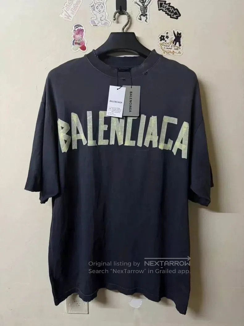 Balenciaga Balenciaga Tape Short Sleeve T-shirt S. Size US S / EU 44-46 / 1 - 1 Thumbnail