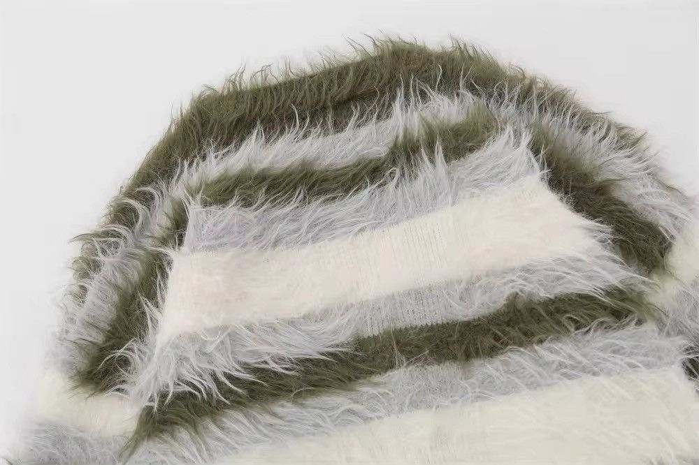 Japanese Brand Harajuku Striped Plush V-neck Sweater Cardigan Size US M / EU 48-50 / 2 - 5 Thumbnail