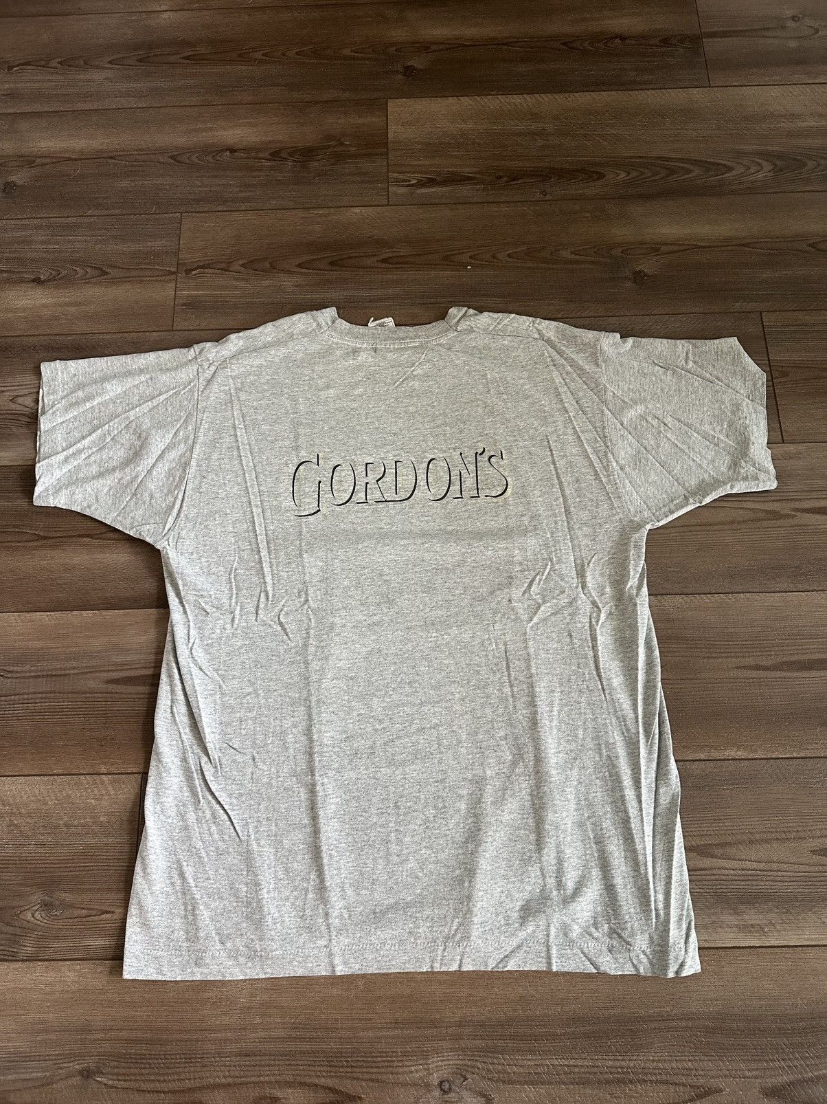 Vintage 1990s Vintage Gordan’s Beer “Pour the Boar” Faded Bar Tee Size US XL / EU 56 / 4 - 1 Thumbnail