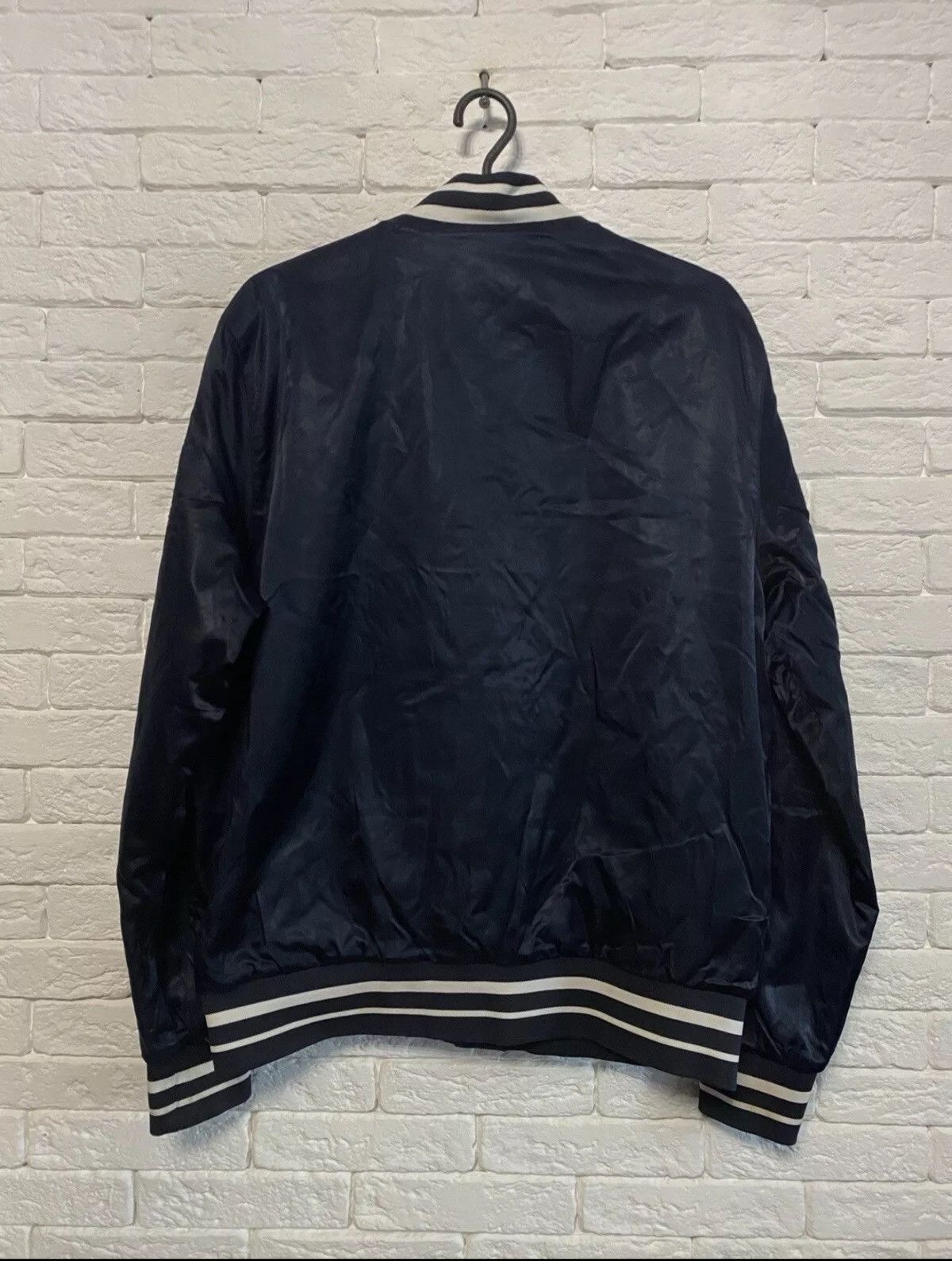 Nike Vintage Nike NSW Bomber Jacket Beaverton Oregon Sz M Size US M / EU 48-50 / 2 - 5 Thumbnail