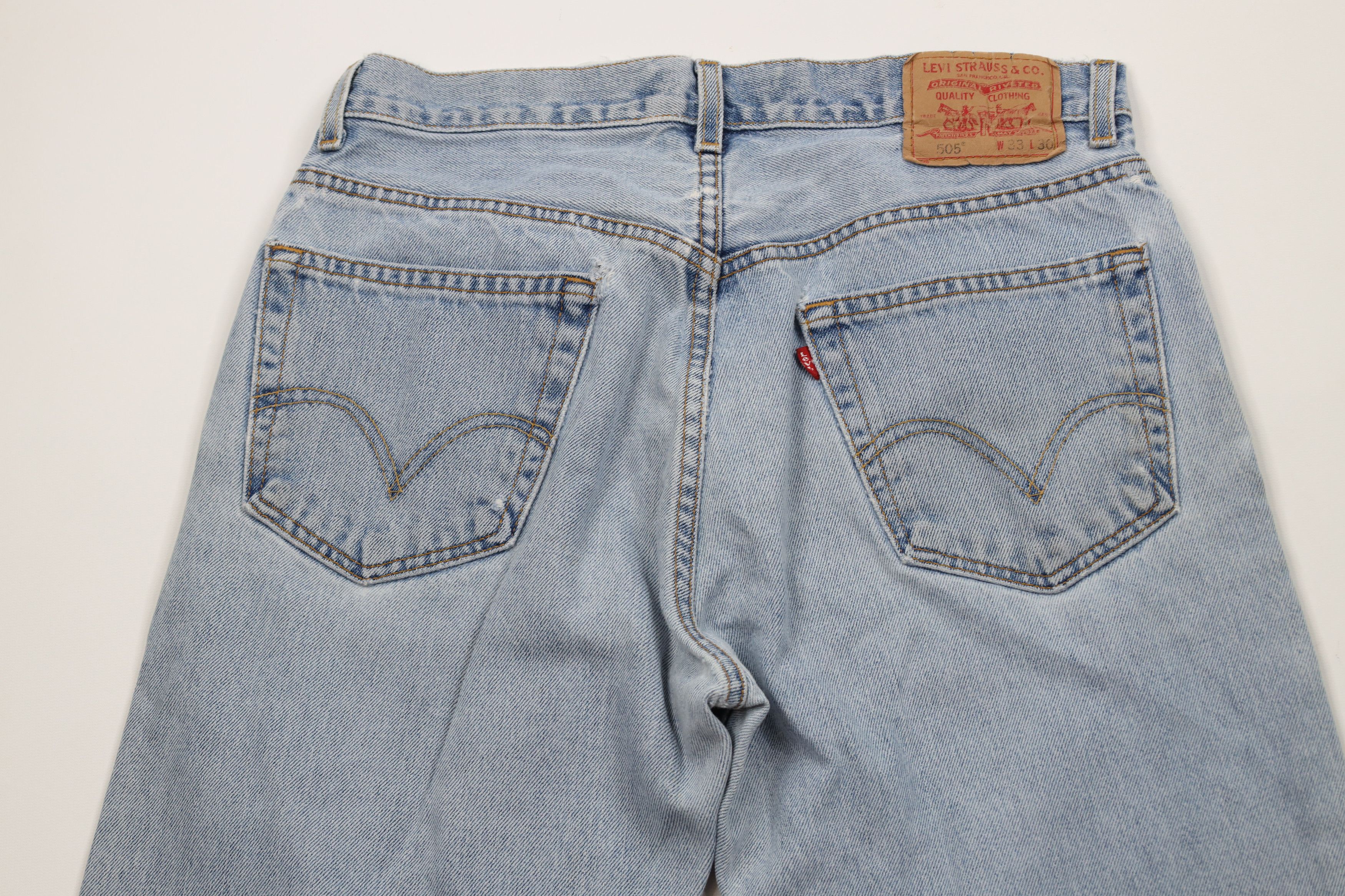 Levi's Vintage Y2K 2003 Levis 505 Regular Straight Leg Jeans Blue Size US 33 - 14 Thumbnail
