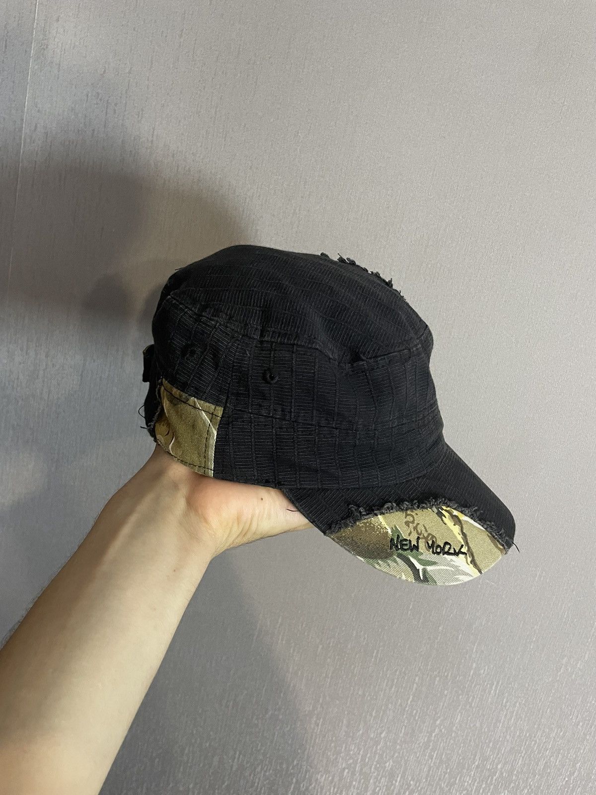 Japanese Brand Vintage Distressed New York Black Camo Army Camp Cap Size ONE SIZE - 4 Thumbnail