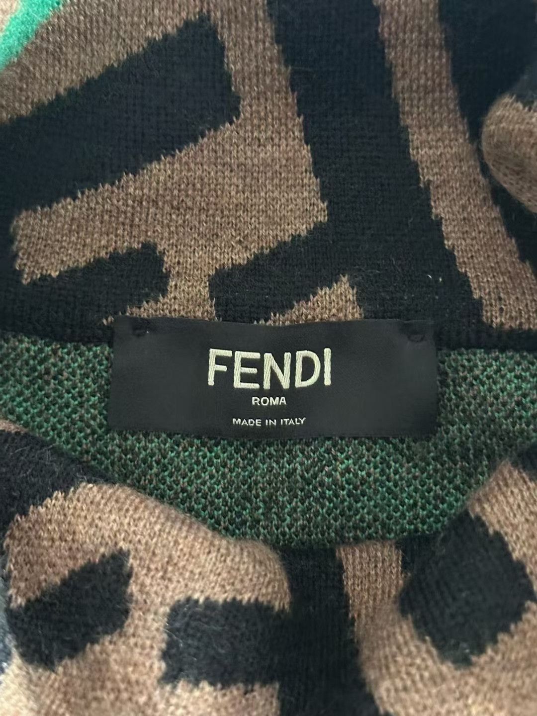 Fendi Fendi FF Monogram Stripe Turtleneck Sweater Size US L / EU 52-54 / 3 - 3 Thumbnail