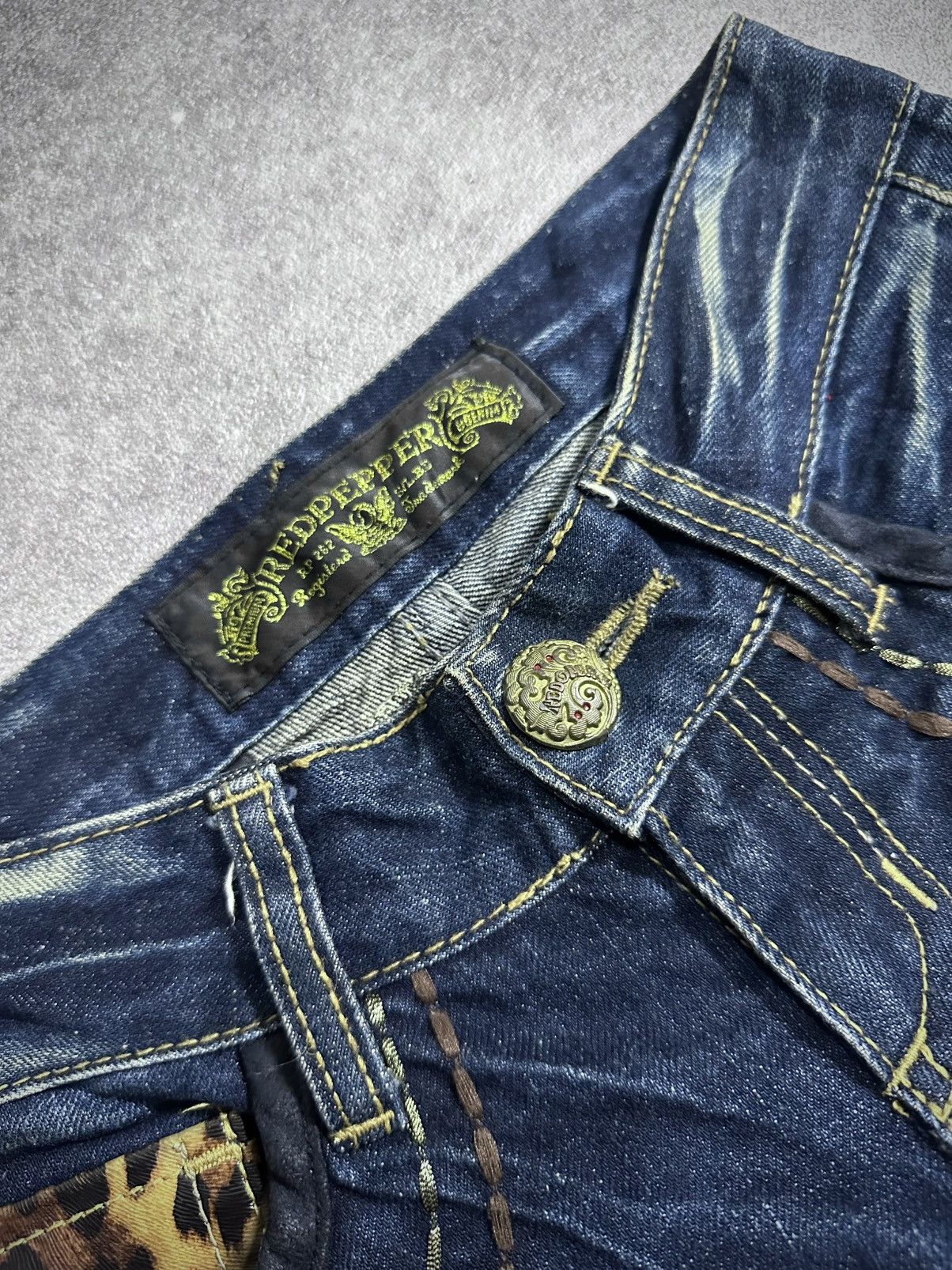 Japanese Brand Red Pepper Japan Embroidery Tiger Studed Skull Flared Jeans Size US 28 / EU 44 - 6 Thumbnail