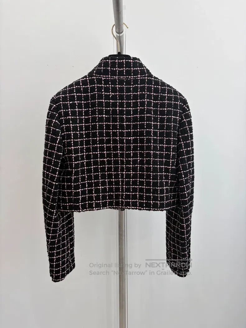 Chanel Chanel Black and pink plaid tweed short coat Size S / US 4 / IT 40 - 2 Thumbnail