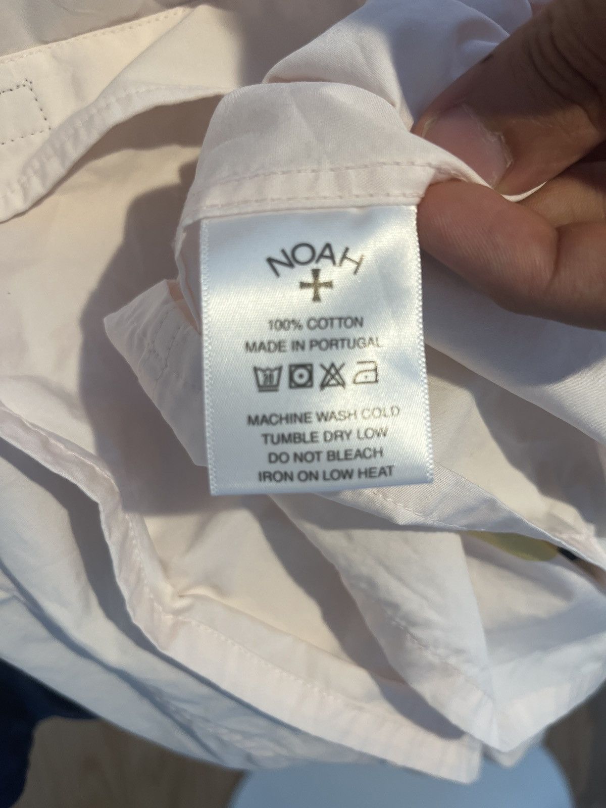 Noah Noah - Short Sleeve Pink/White Button Up with Paint Graphic Size US M / EU 48-50 / 2 - 4 Thumbnail