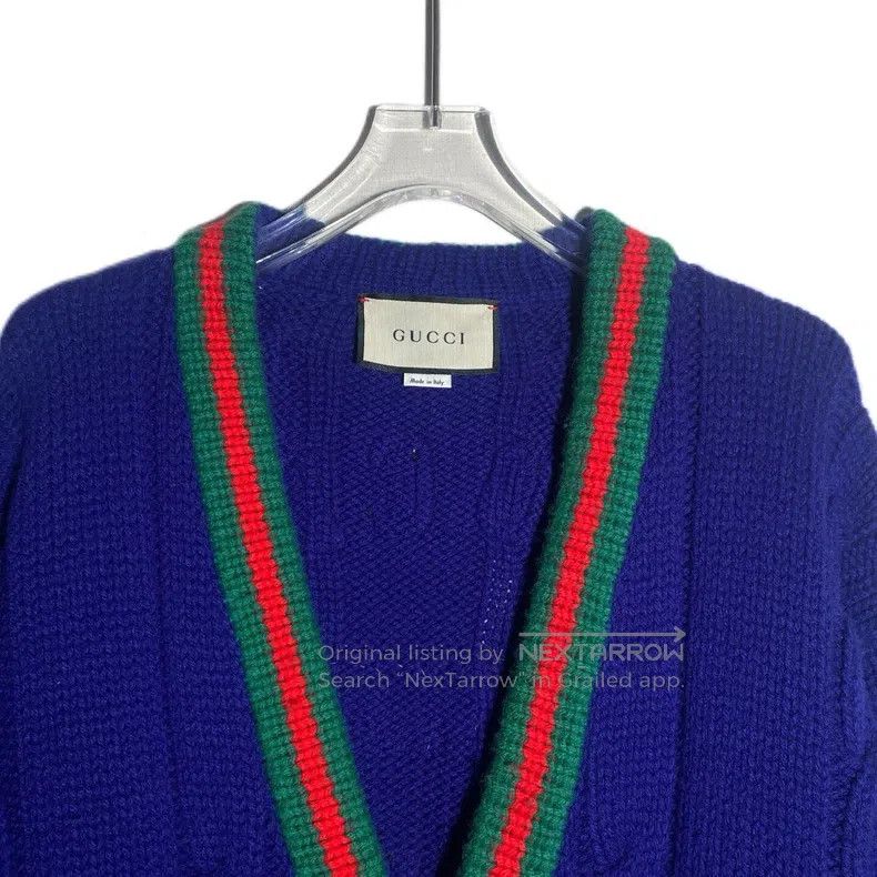 Gucci Gucci Dark blue striped logo letter inlaid wool V-neck sin Size US M / EU 48-50 / 2 - 3 Thumbnail