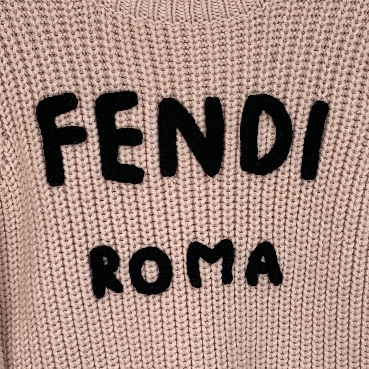 Fendi Fendi Wool Logo Embroidered Crewneck Sweater (XS) Size XS / US 0-2 / IT 36-38 - 5 Thumbnail