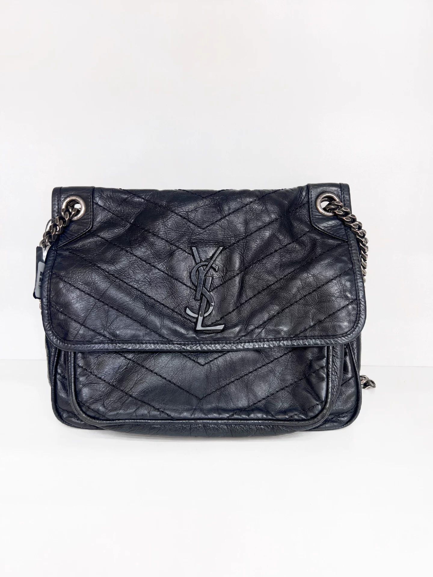 Saint Laurent Paris Pre-loved Bag Very good condition Size ONE SIZE - 1 Preview