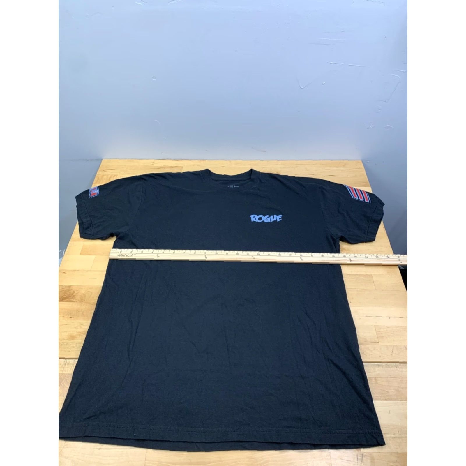 Vintage Rogue Fitness Halloween Glow in the Dark Shirt XL Crossfit 12749 Mens Black T-Shirt Glow in the Dark Crossfit Halloween 2020s Size US XL / EU 56 / 4 - 7 Thumbnail
