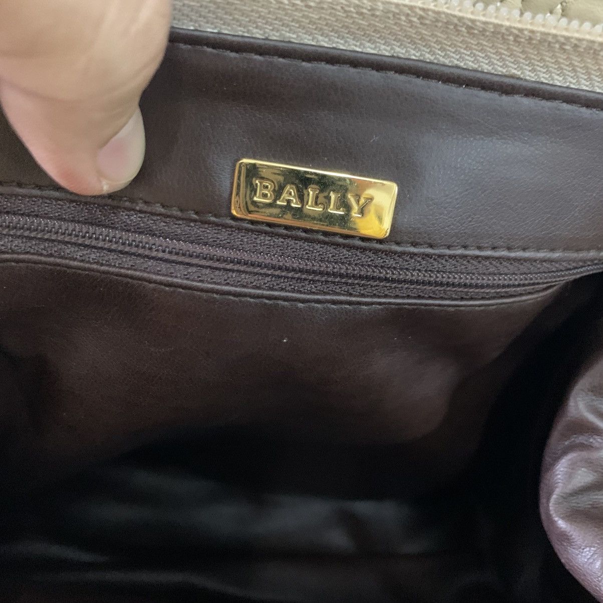 Bally Bally Leather Chain Shoulder Bag Size ONE SIZE - 12 Thumbnail