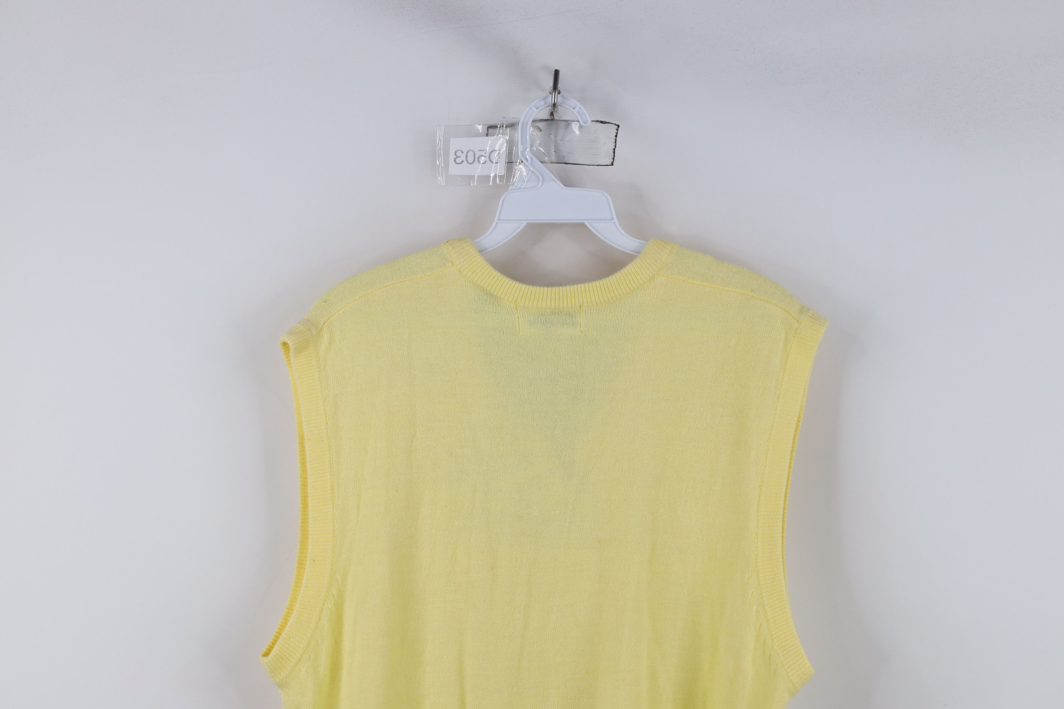 Vintage Deadstock Vintage 70s Streetwear Knit Sweater Vest Yellow Size L / US 10 / IT 46 - 12 Thumbnail