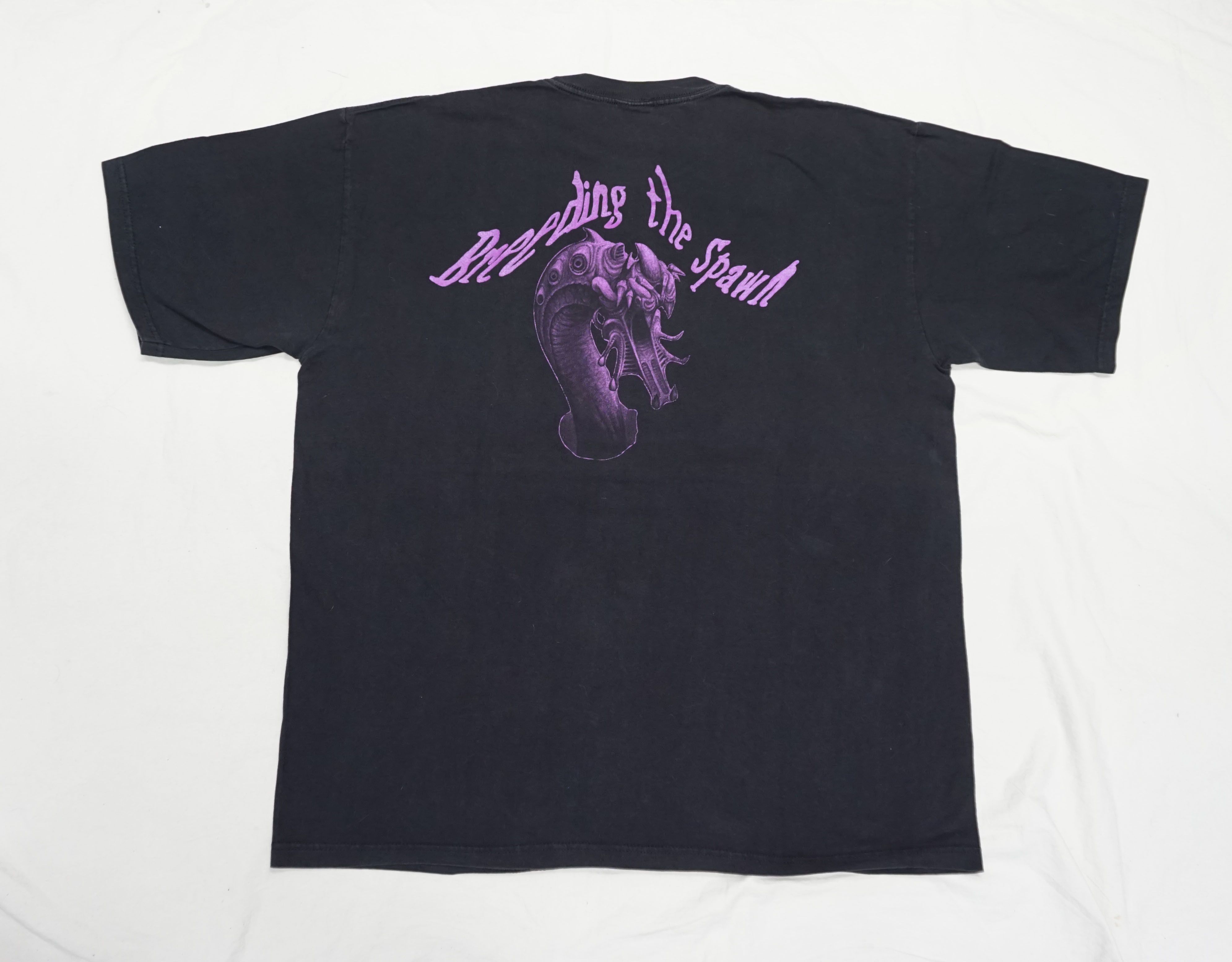 Band Tees × Vintage 90's Suffocation "Breeding the Spawn" T Shirt Size US XL / EU 56 / 4 - 4 Thumbnail