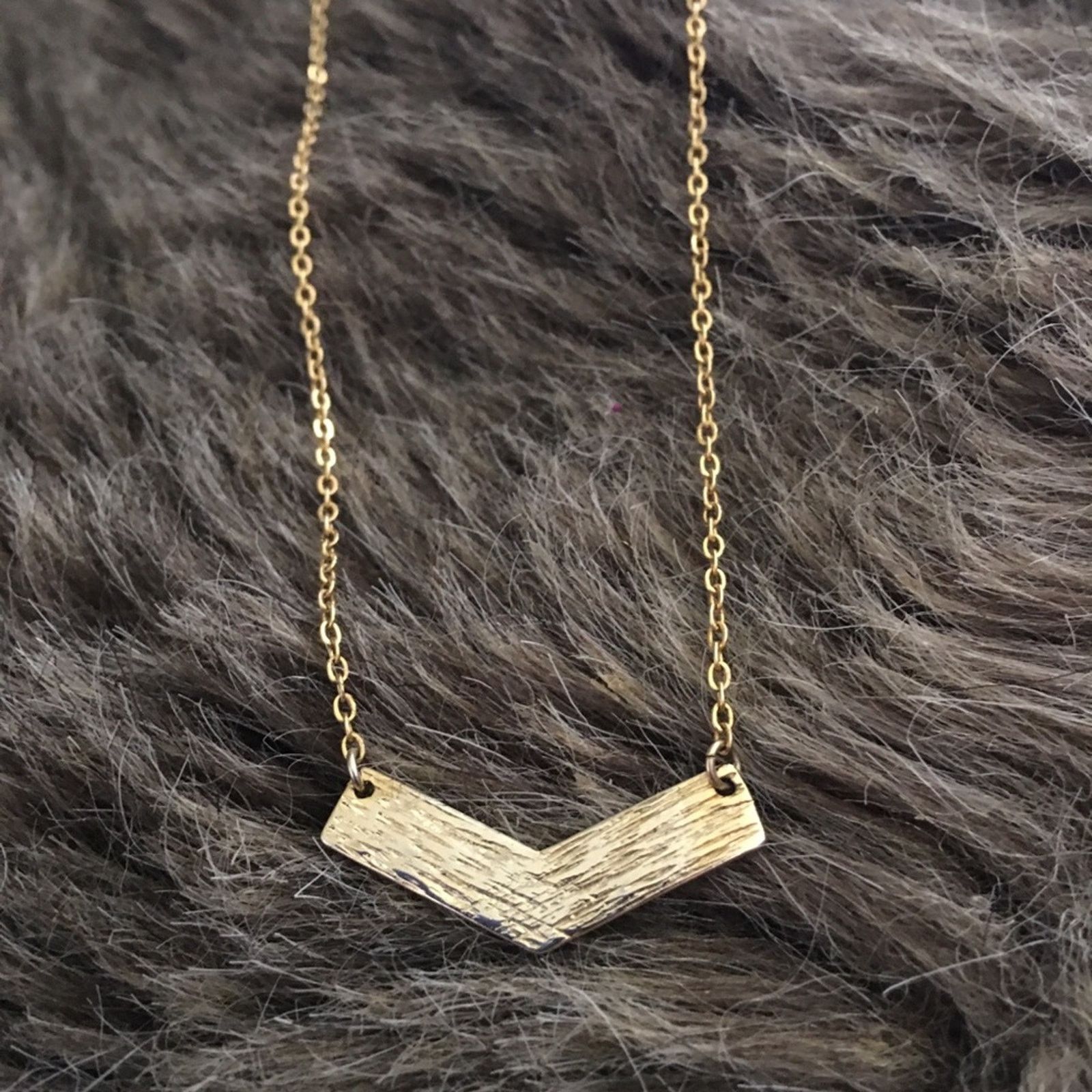 Jewelry Gold tone textured bar sparkle chain necklace Size ONE SIZE - 6 Thumbnail
