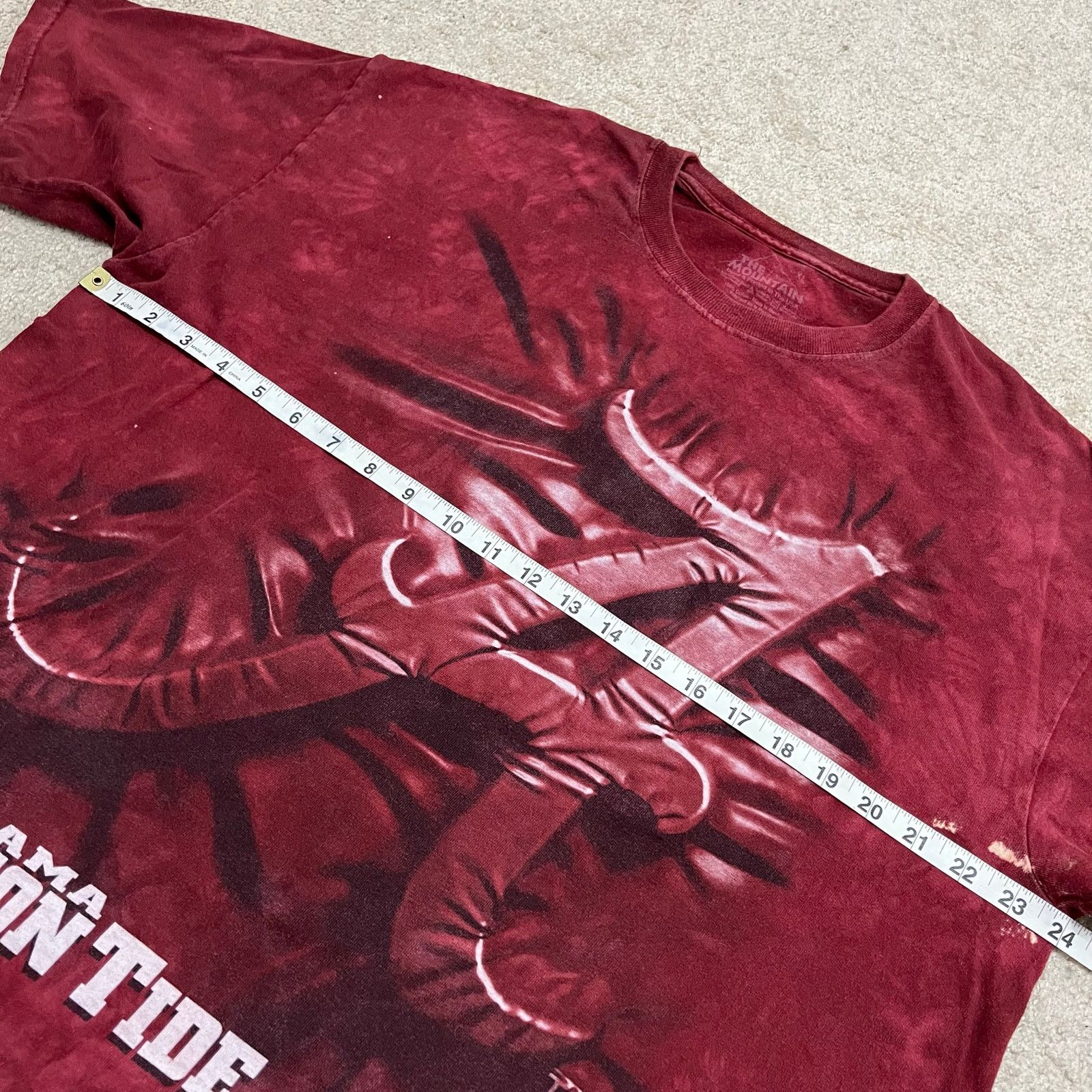 The Mountain The Mountain Alabama Crimson Tide Red Graphic Shirt XL Size US XL / EU 56 / 4 - 6 Thumbnail