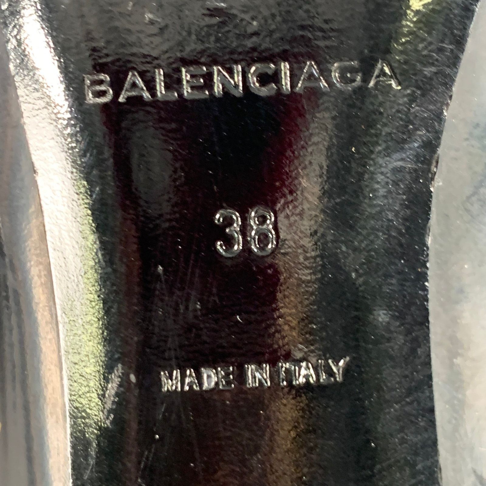 Balenciaga Black Gold Logo Patent Leather Ankle Kitten Heel Boots Size US 8 / IT 38 - 9 Thumbnail
