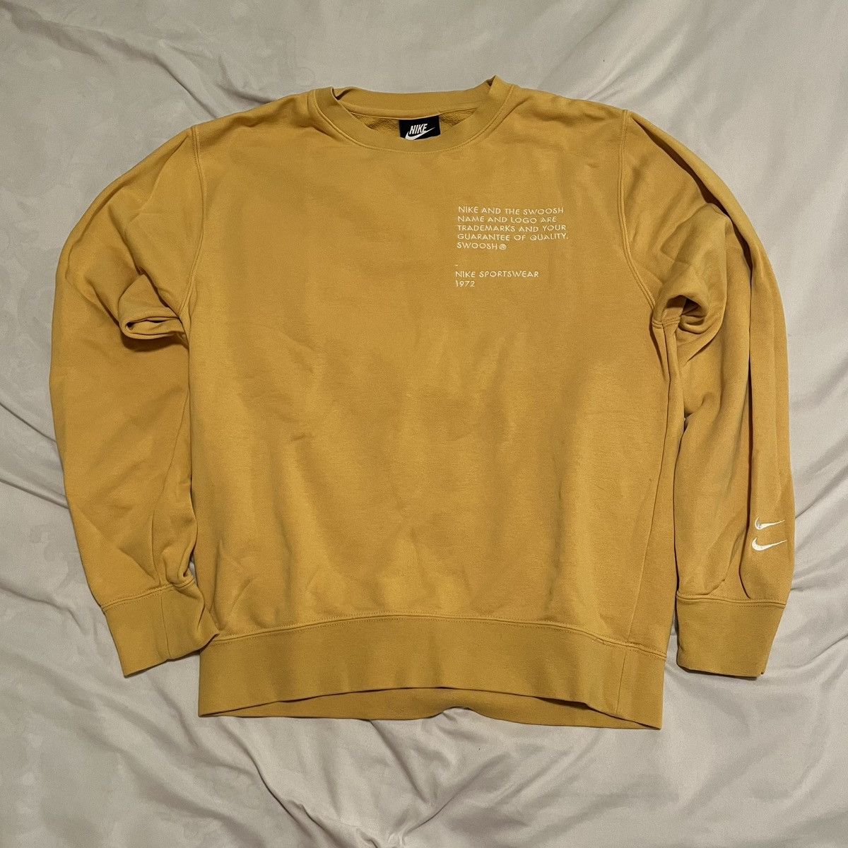 Nike Nike Sportswear SBB Swoosh Crewneck Sweatshirt Yellow Size S Size US S / EU 44-46 / 1 - 1 Thumbnail