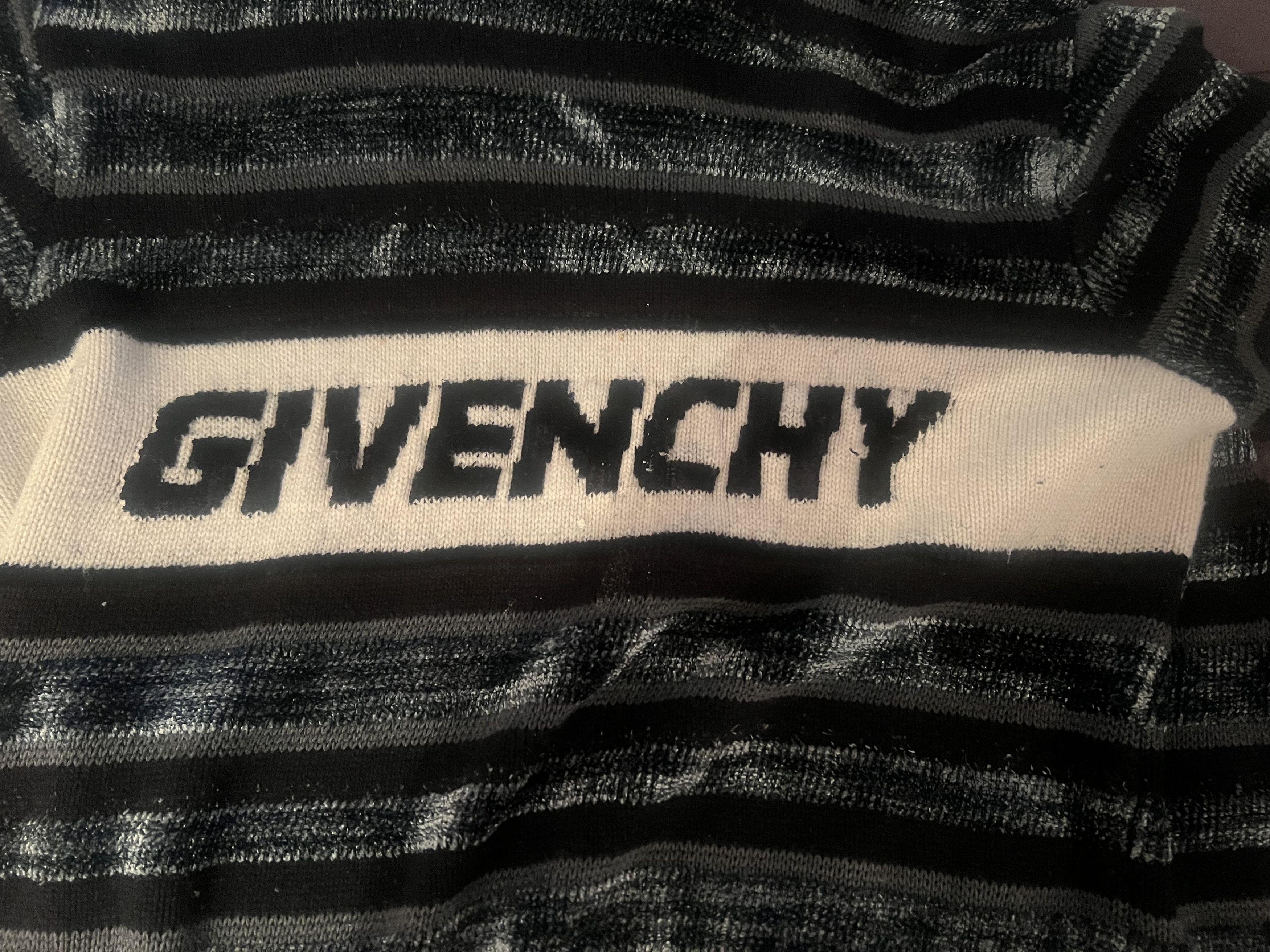Givenchy givenchy men wooly logo jumper Size US M / EU 48-50 / 2 - 1 Thumbnail