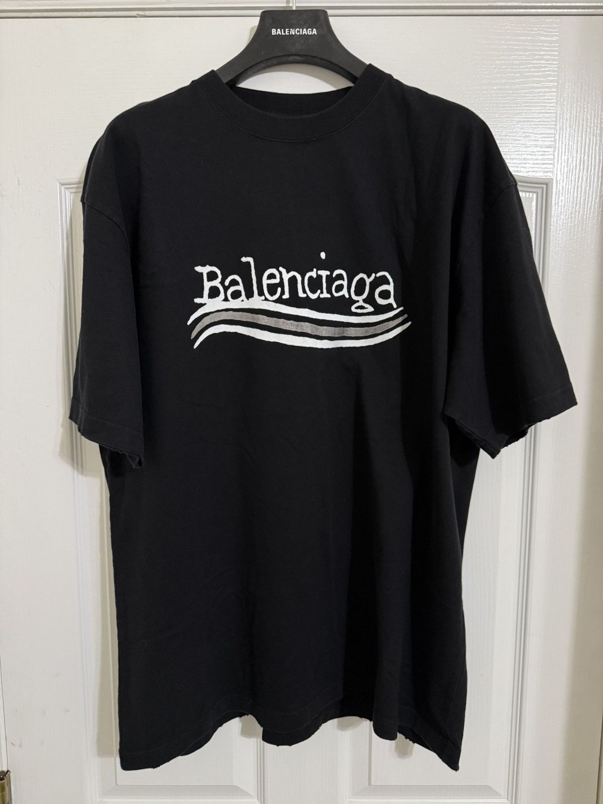 2025人気新作 Balenciaga Balenciaga Tower Edition Limited Ginza Tokyo トップス