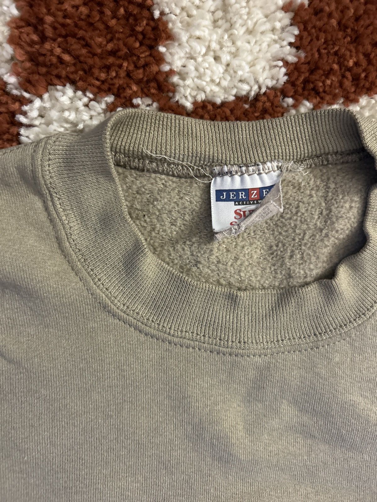 Vintage Vintage Jerzees Sweatshirt Size US L / EU 52-54 / 3 - 3 Thumbnail