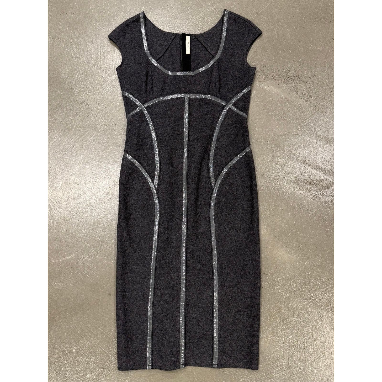Prada 2007 Prada paneled wool midi dress Size S / US 4 / IT 40 - 5 Thumbnail