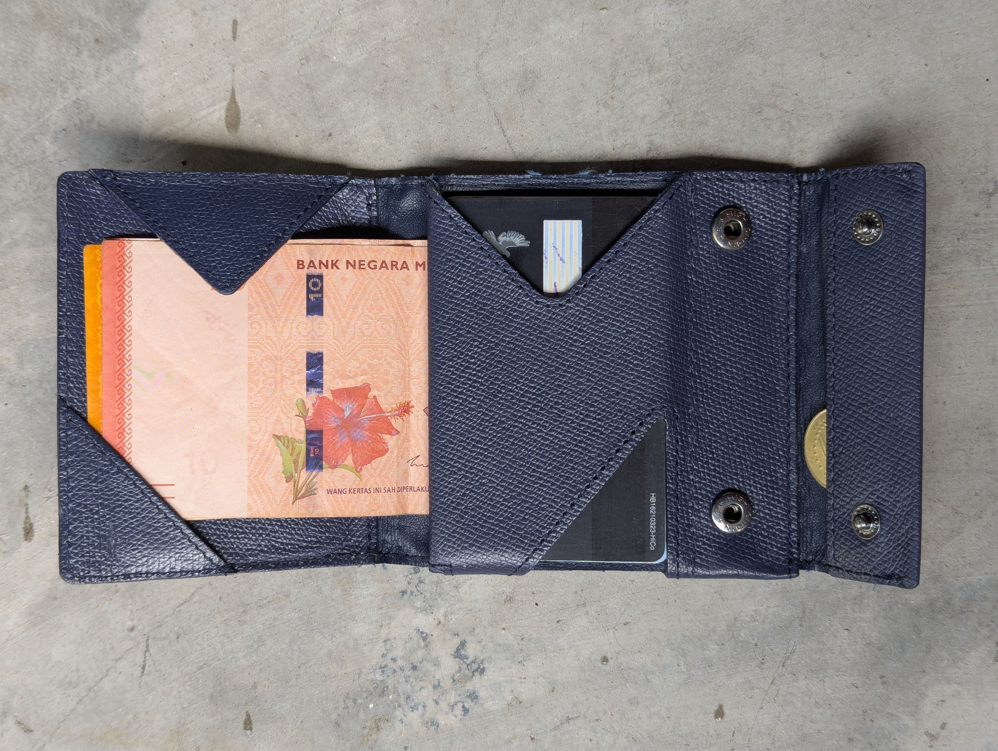 Japanese Brand abrAsus Leather Wallet Japanese Brand Size ONE SIZE - 4 Thumbnail