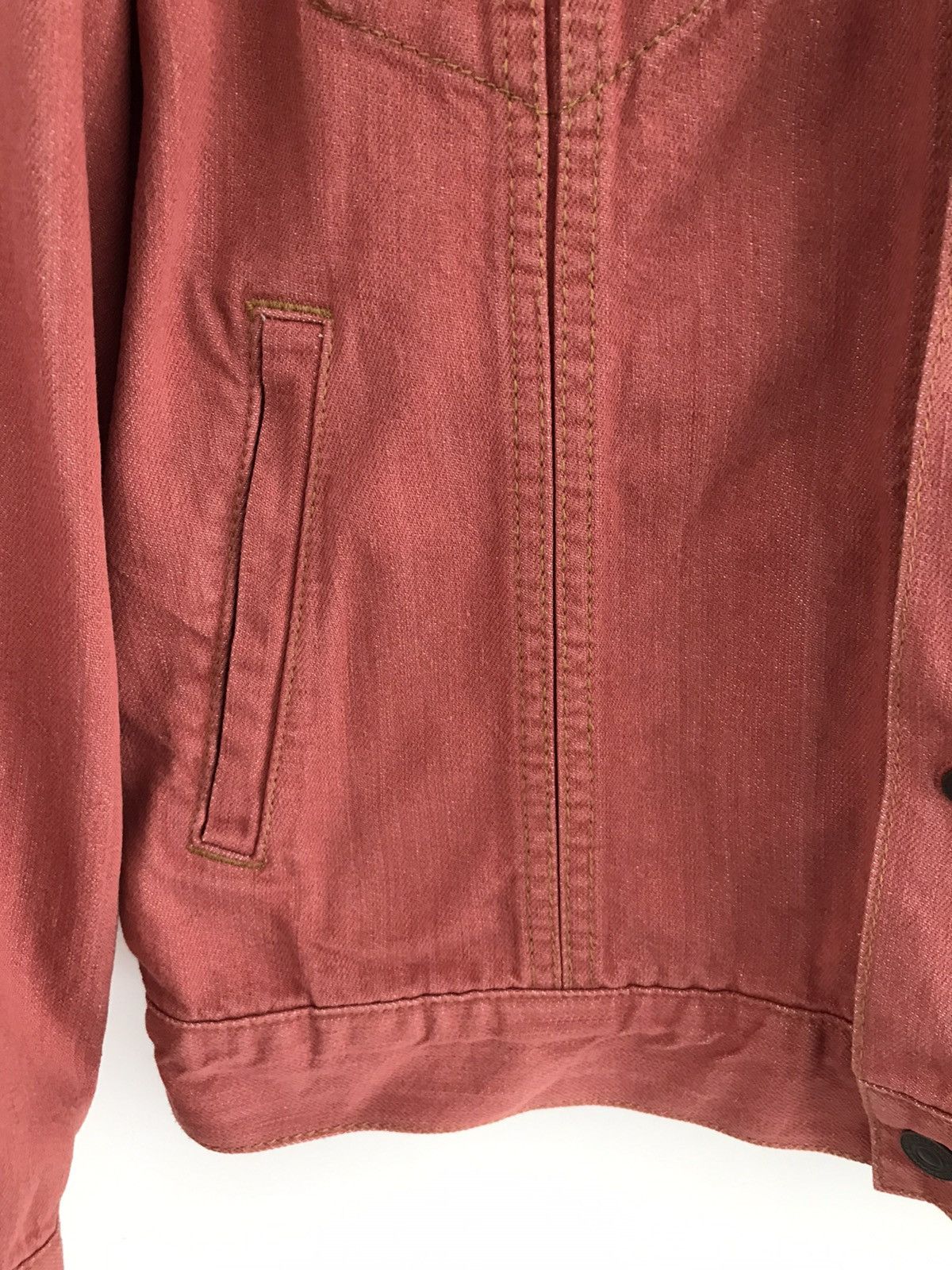 Uniqlo Uniqlo Raspberry Denim Jacket Size US L / EU 52-54 / 3 - 23 Thumbnail