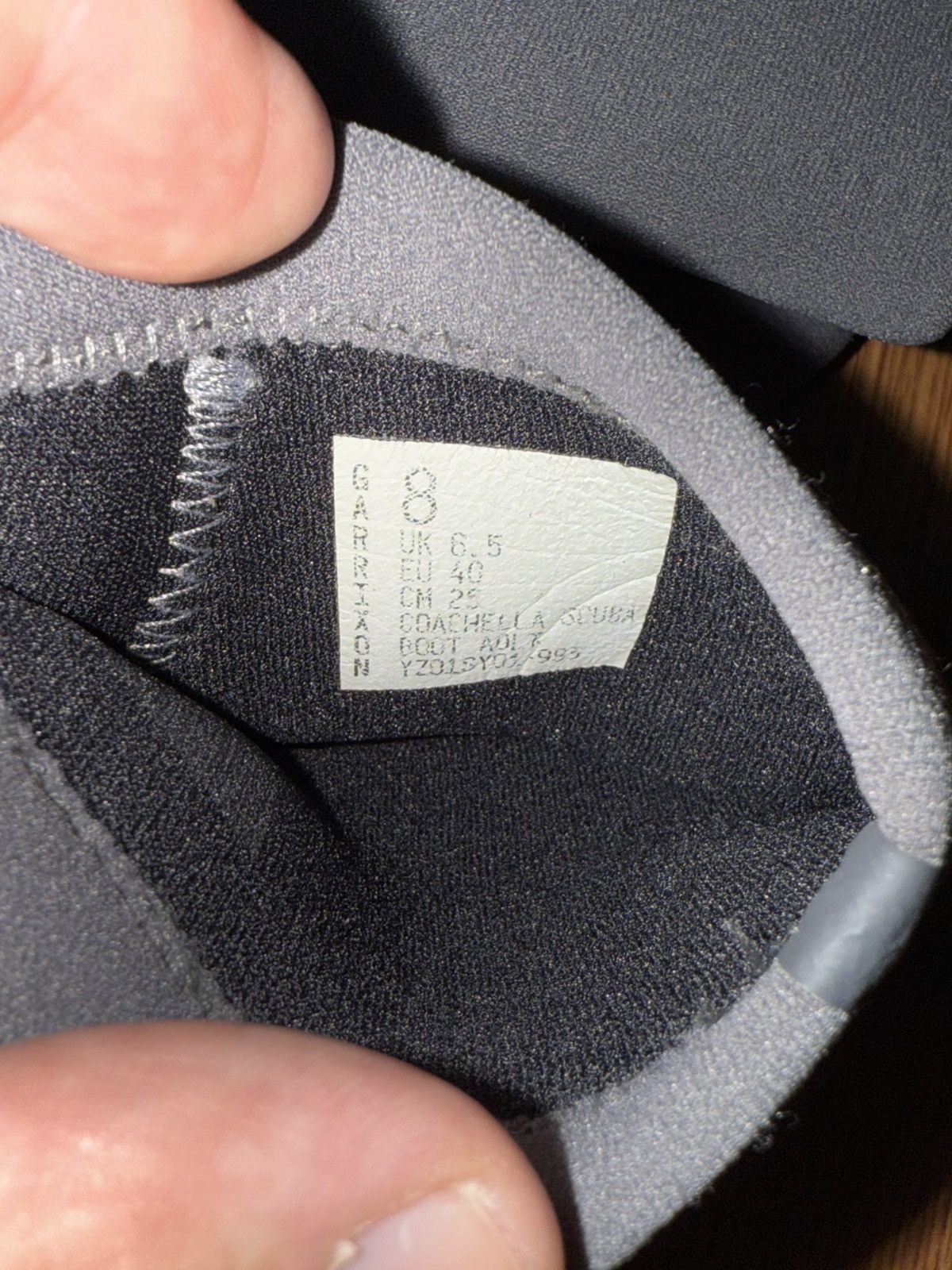 Yeezy Yeezy Scuba Rare Coachella Era Size US 8.5 / EU 41-42 - 5 Thumbnail