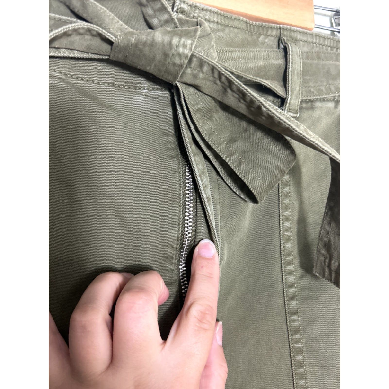 Gap Gap Skirt Women 6 Hi Rise Utility Olive Belted Cotton Elastane Zip Knee Length Skater Mens??? Size 28" / US 6 / IT 42 - 5 Thumbnail