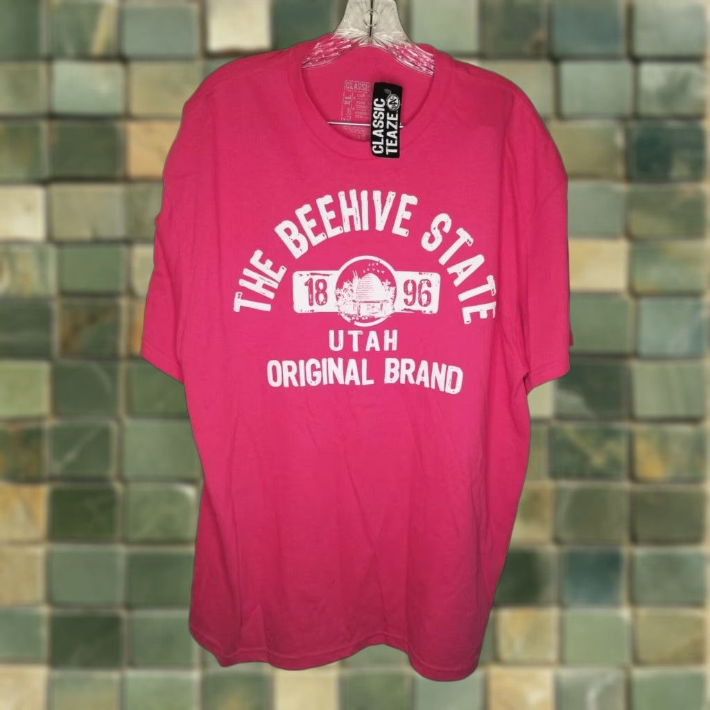 Vintage VINTAGE Classic Teaze The Beehive State T-Shirt Womens Pink XL Beehive State 80s 90s, Utah, Beehive State, Women, T-Shirt Size XL / US 12-14 / IT 48-50 - 1 Thumbnail