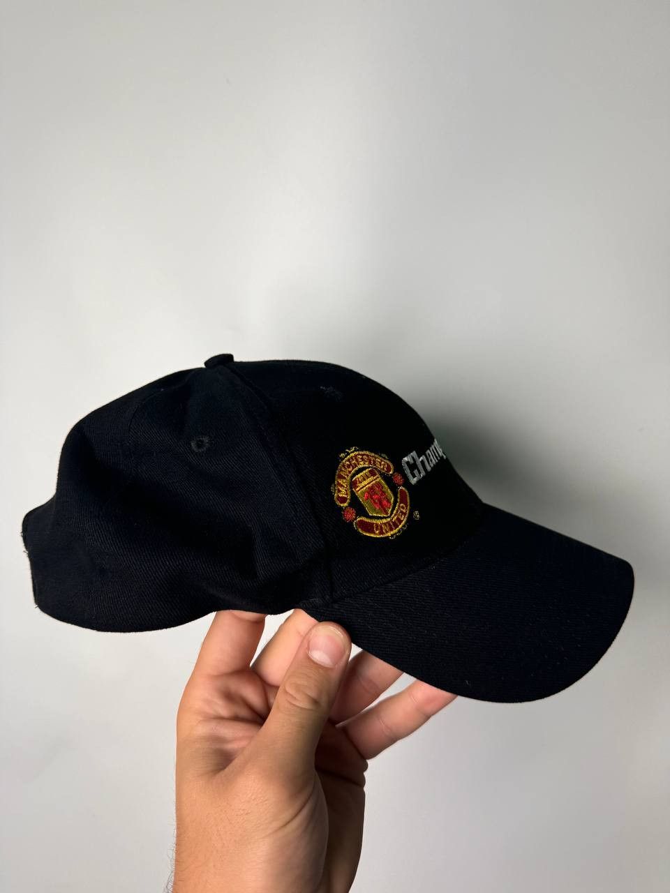 Vintage Vintage 1999 Manchester United Champions Cap Size ONE SIZE - 2 Thumbnail