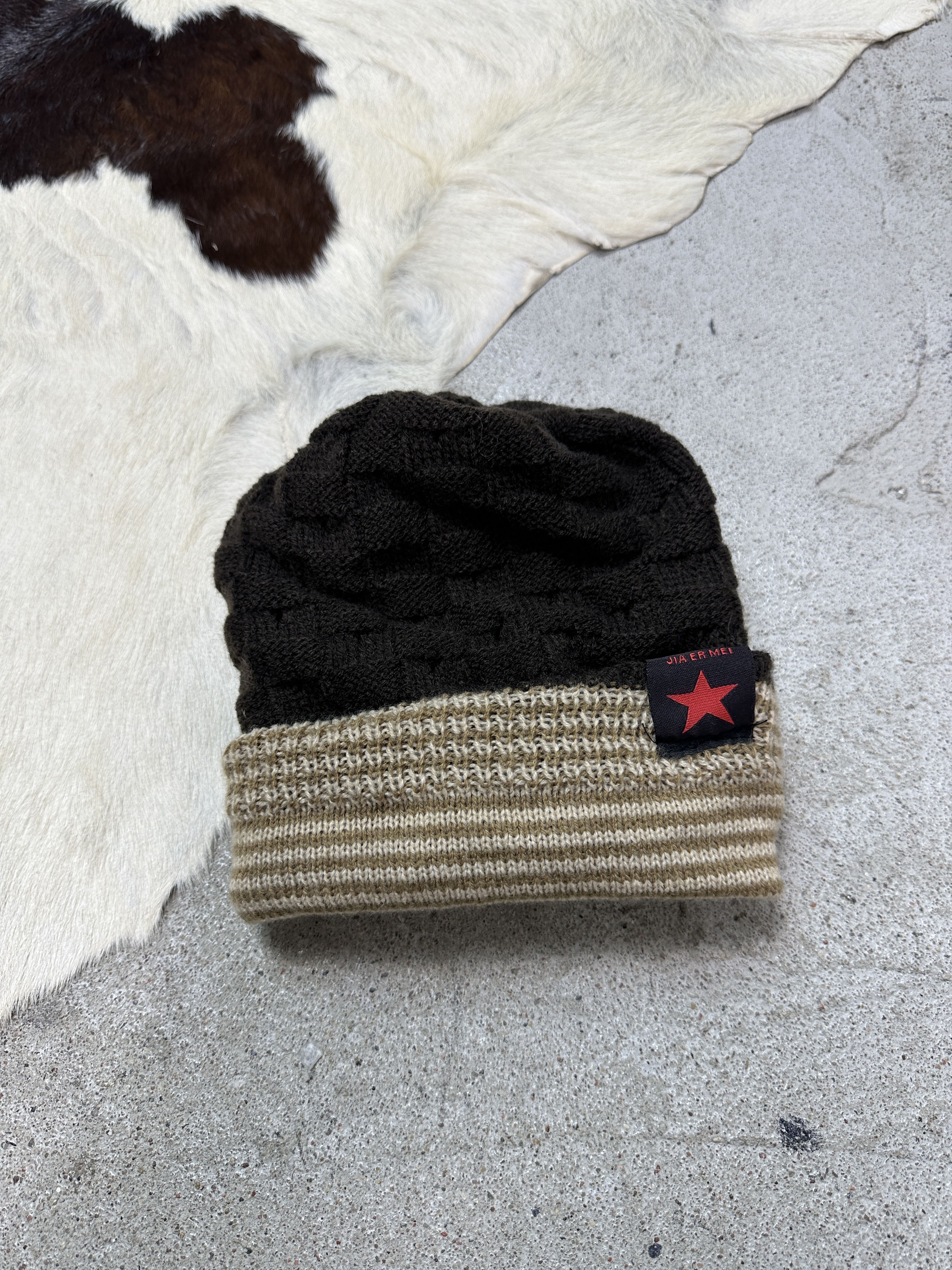 Vintage Vintage Striped Streetwear Outdoor Beanie Cap Y2K Size ONE SIZE - 1 Thumbnail