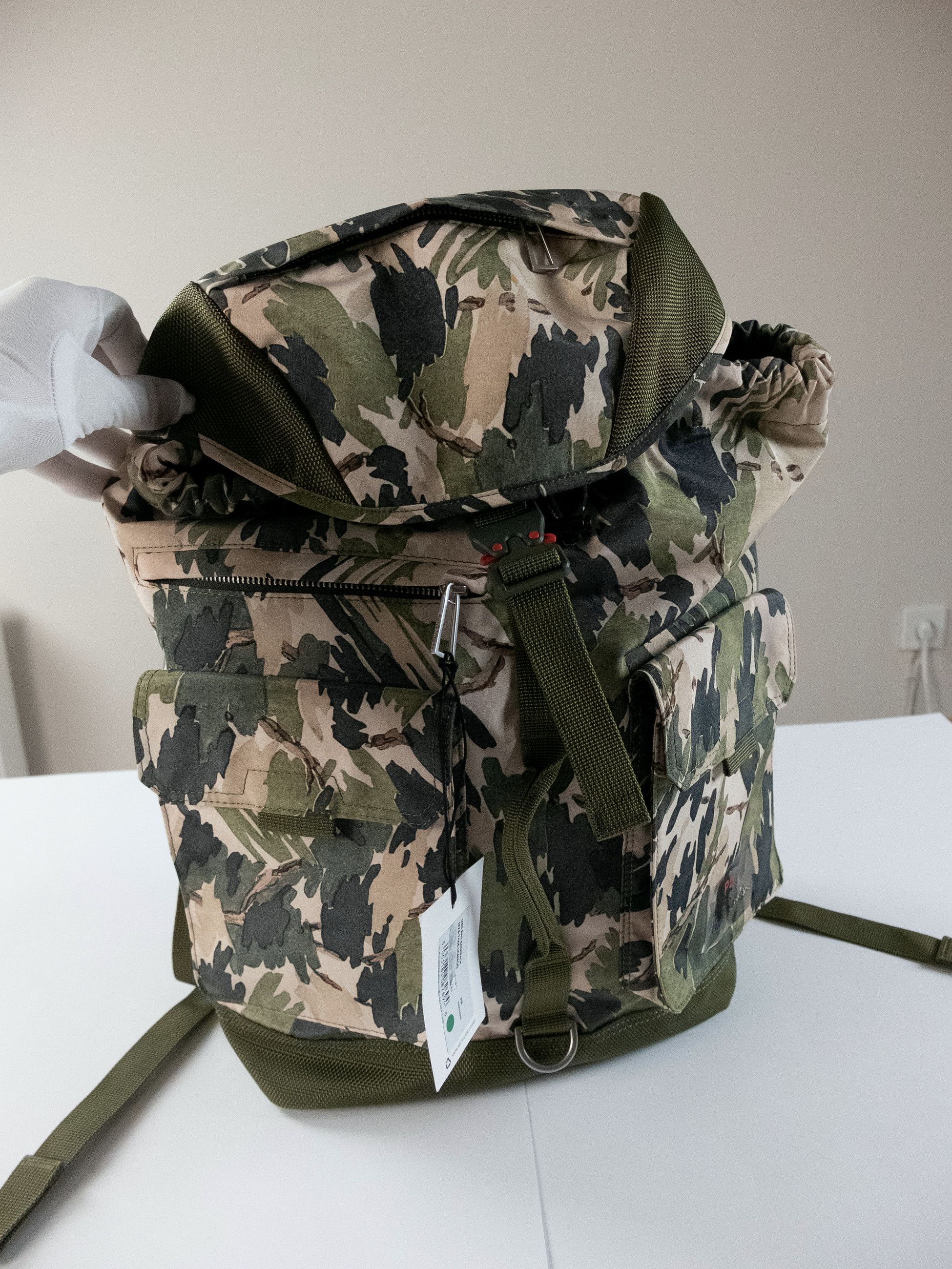 Paul Smith PS PAUL SMITH khaki green abstract print canvas backpack Size ONE SIZE - 11 Thumbnail