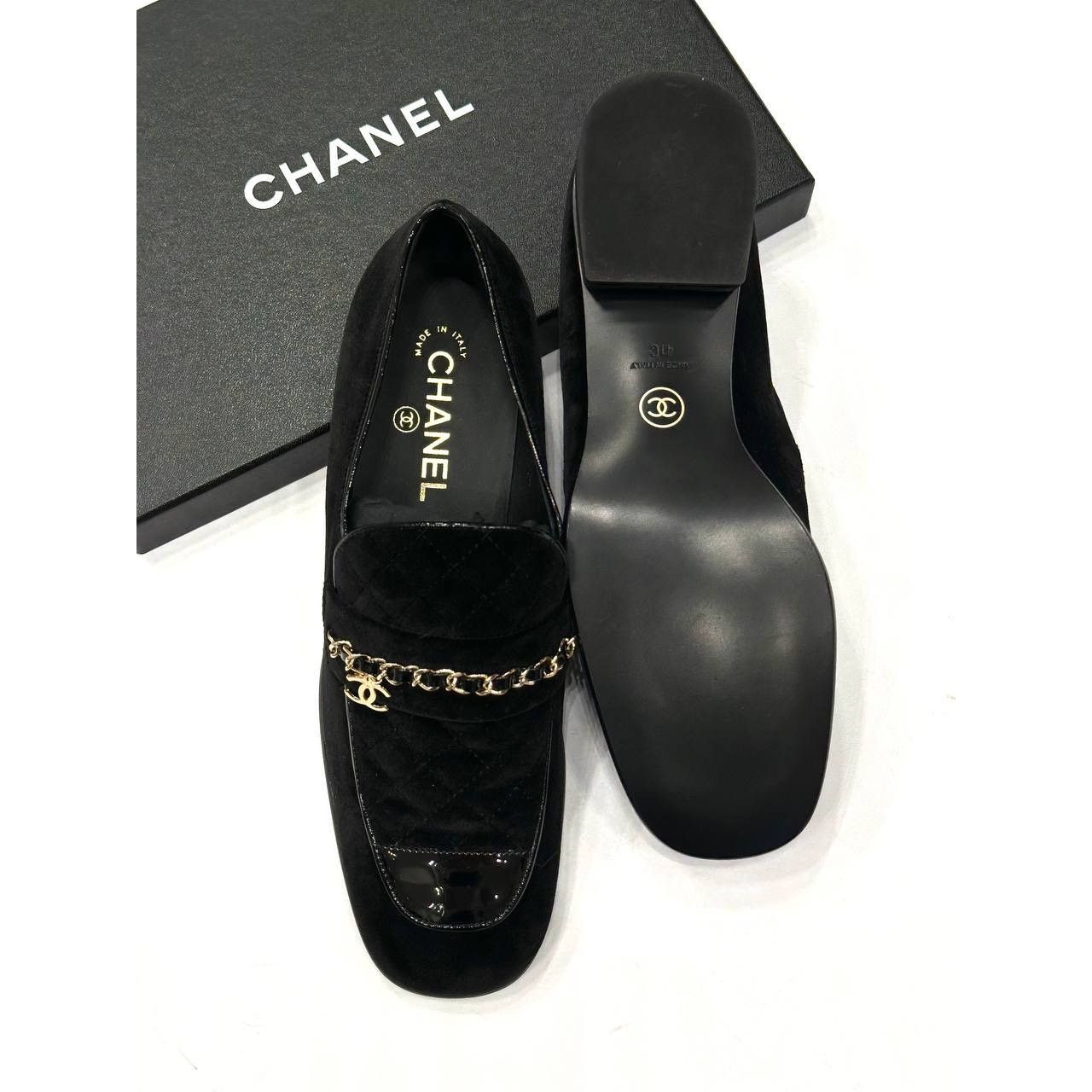 Chanel NWOB Chanel Black Suede Loafers Sz.41 Size US 11 / IT 41 - 3 Thumbnail