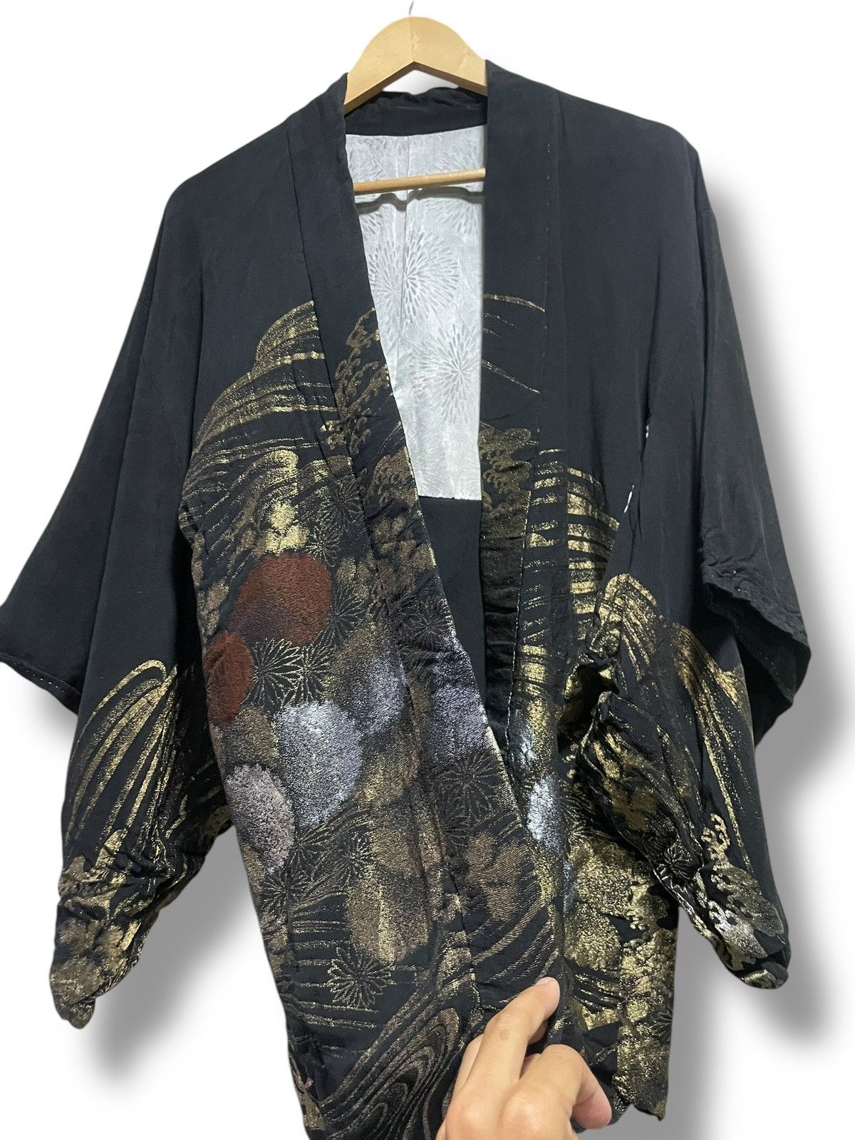 Japanese Brand × Vintage Japanese Brand Embroidered Kimono Outerwear (76) Size US S / EU 44-46 / 1 - 5 Thumbnail