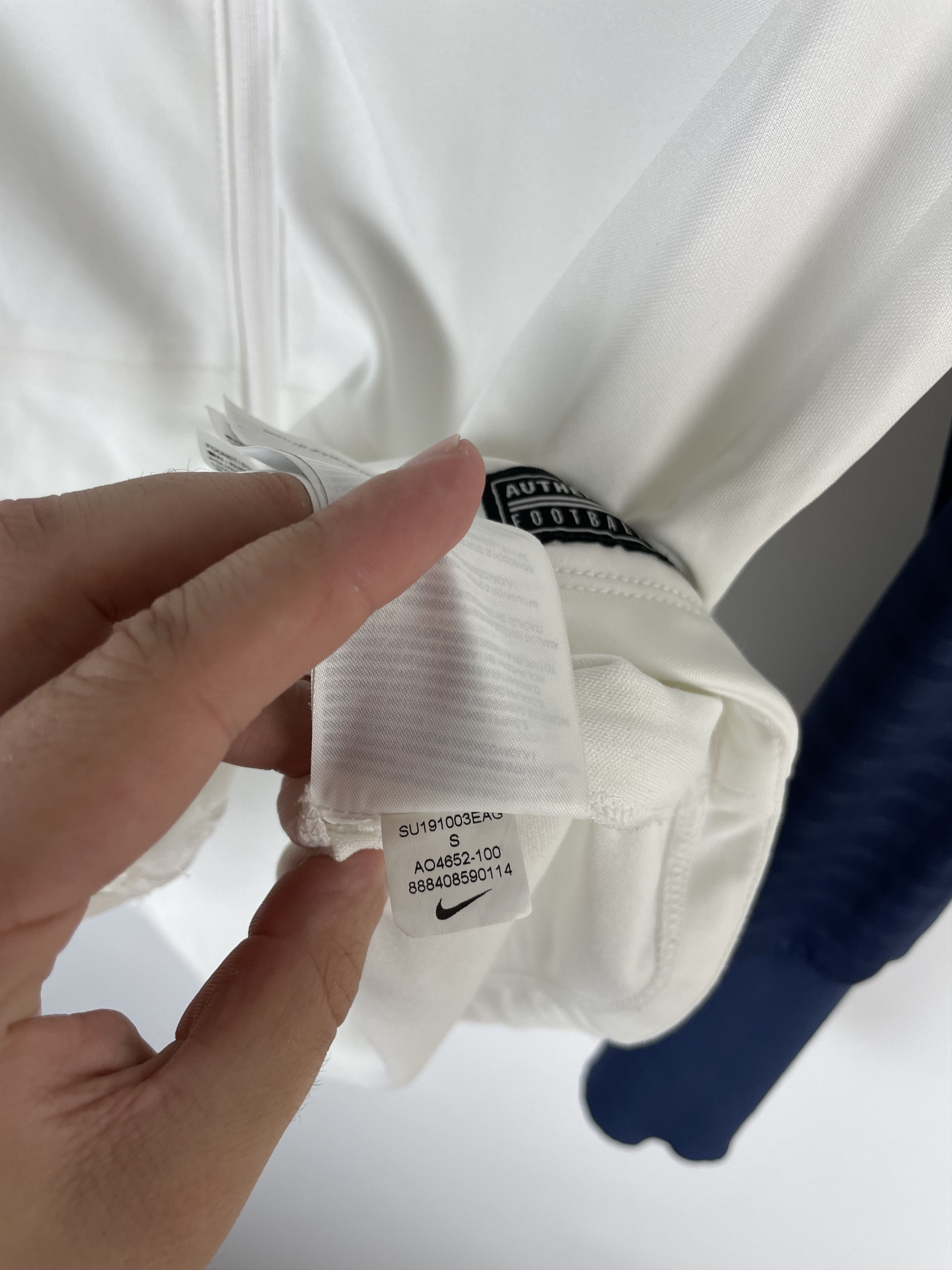 Nike × Vintage Nike France y2k track jacket Size S / US 4 / IT 40 - 9 Thumbnail