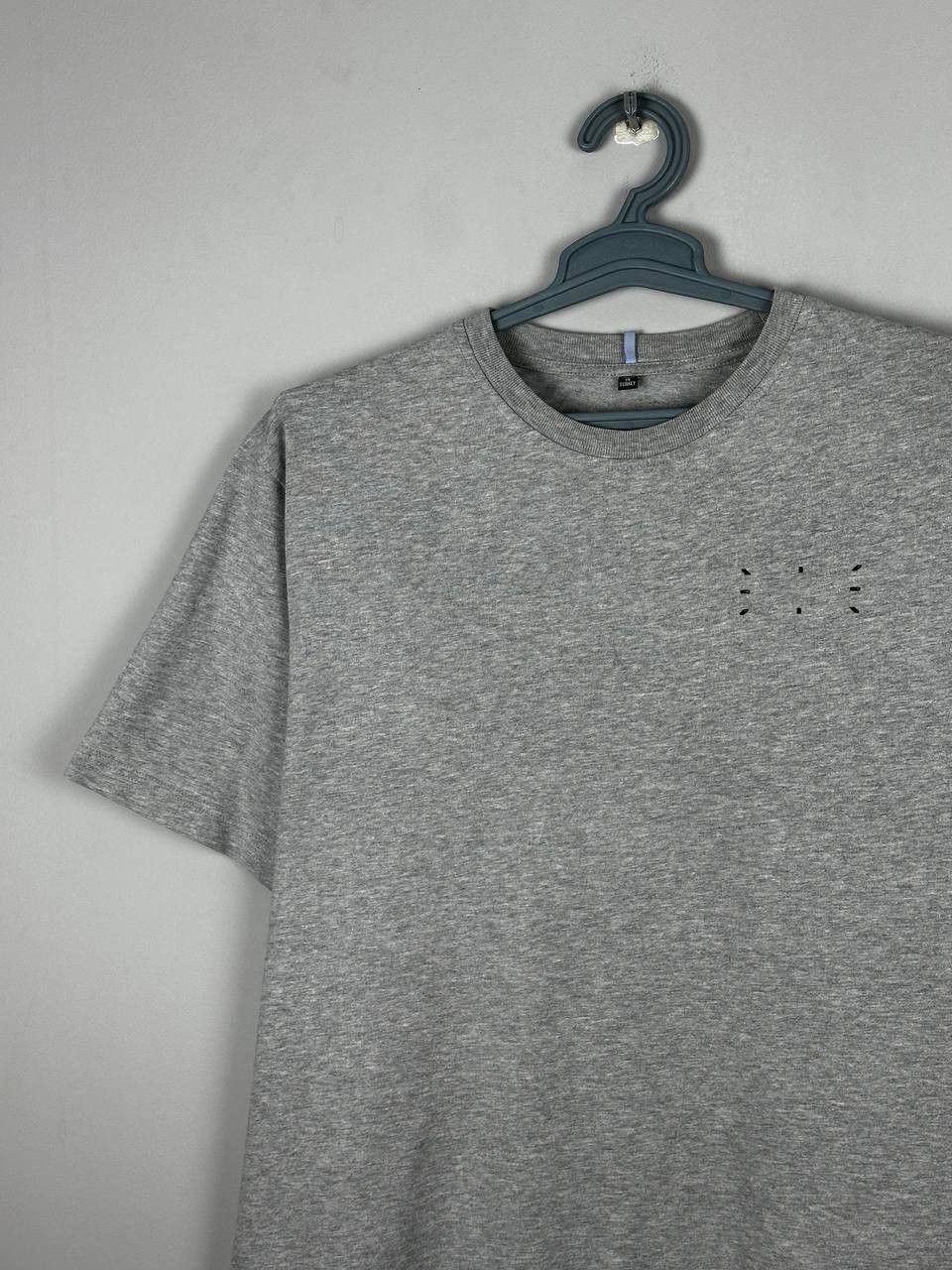 Alexander McQueen Alexander McQueen T-shirt Big Logo Designer Grey T Shirt Size US L / EU 52-54 / 3 - 4 Thumbnail