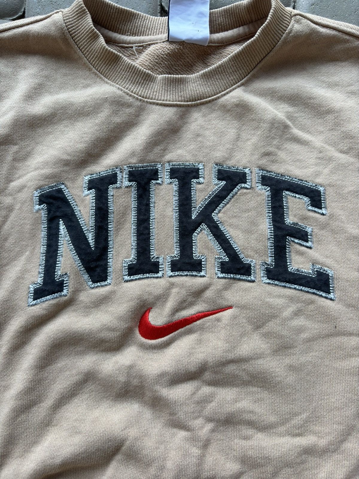 Nike Crewneck Nike sweatshirt center logo spellout swoosh vintage Size US S / EU 44-46 / 1 - 3 Thumbnail