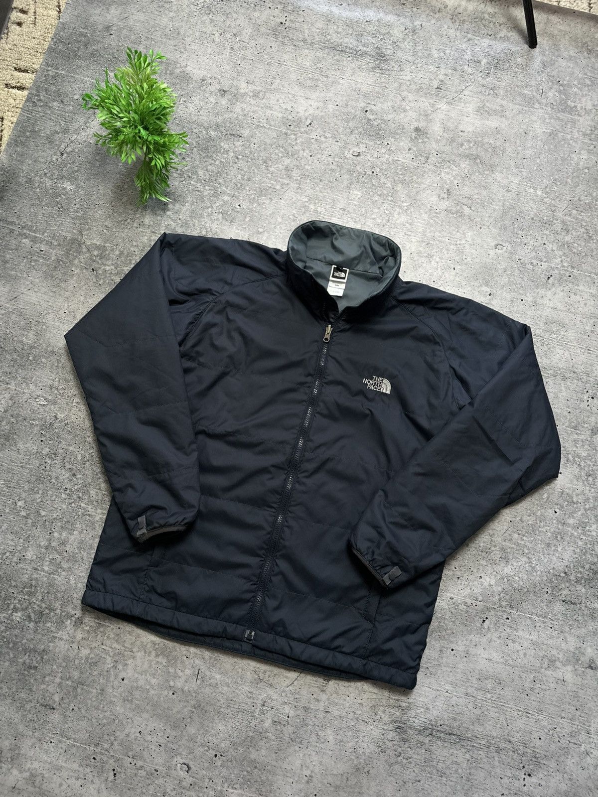 The North Face Vintage The North Face Quilted Jacket Outdoor Hiking Y2K Size US M / EU 48-50 / 2 - 2 Thumbnail