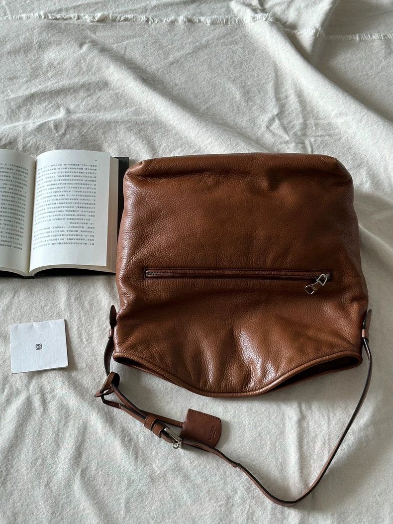 Loewe loewe Pre-loved embossed logo adjustable shoulder bag 2503- Size ONE SIZE - 3 Thumbnail