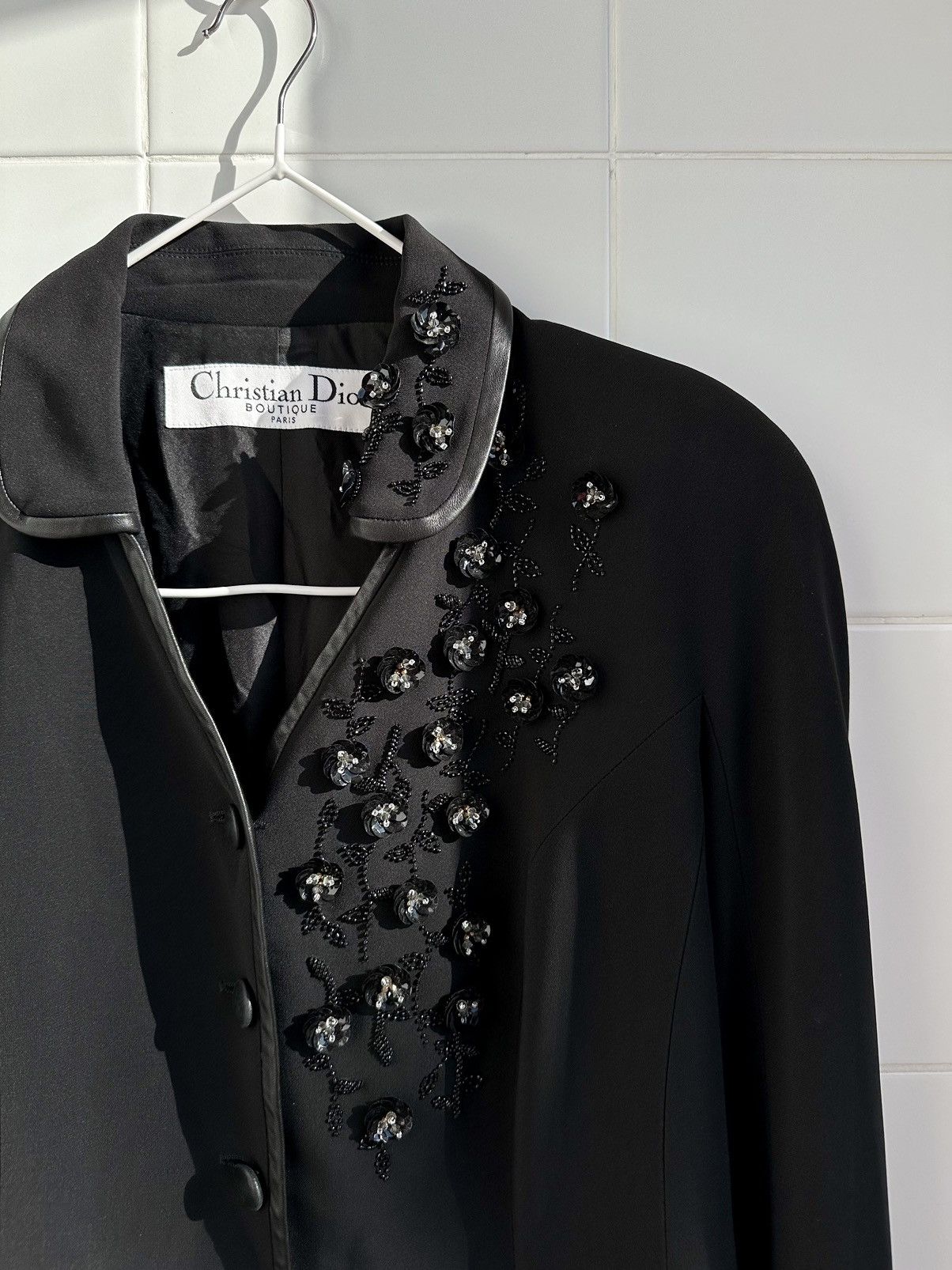 Dior DIOR Beaded Jacket Embroidered with Pearl Celluloid Flowers Size M / US 6-8 / IT 42-44 - 2 Thumbnail