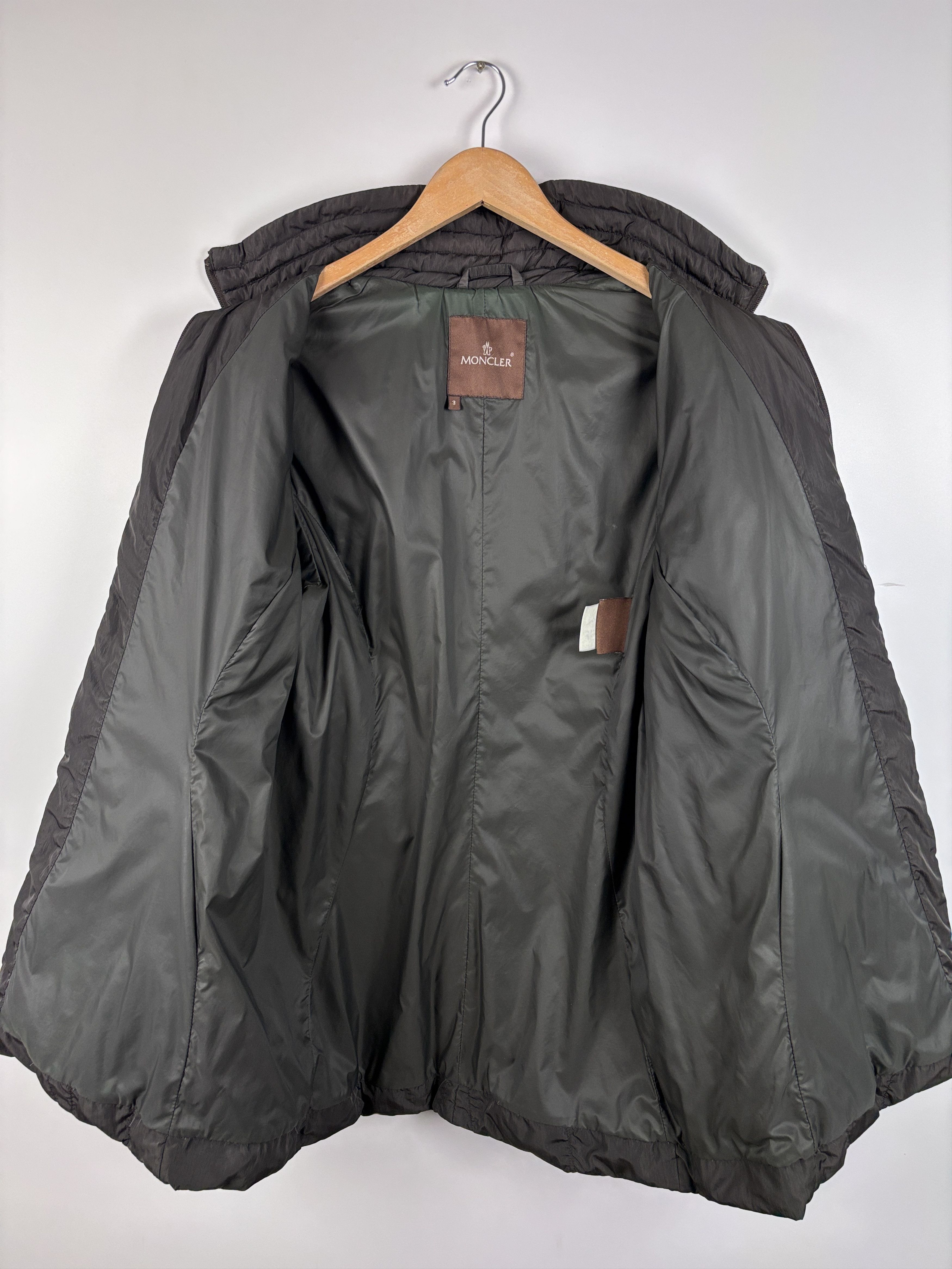 Moncler × Vintage Vintage 00s Moncler Goose Down Jacket Womens Gray Size 3 Size L / US 10 / IT 46 - 8 Thumbnail