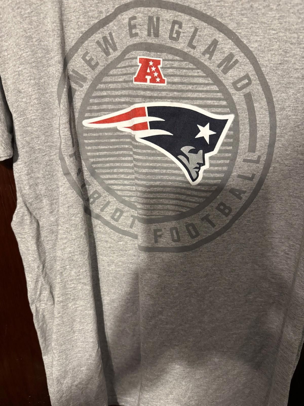 The Unbranded Brand New England Patriots Short Sleeve T-Shirt Men L Gray Size ONE SIZE - 3 Thumbnail