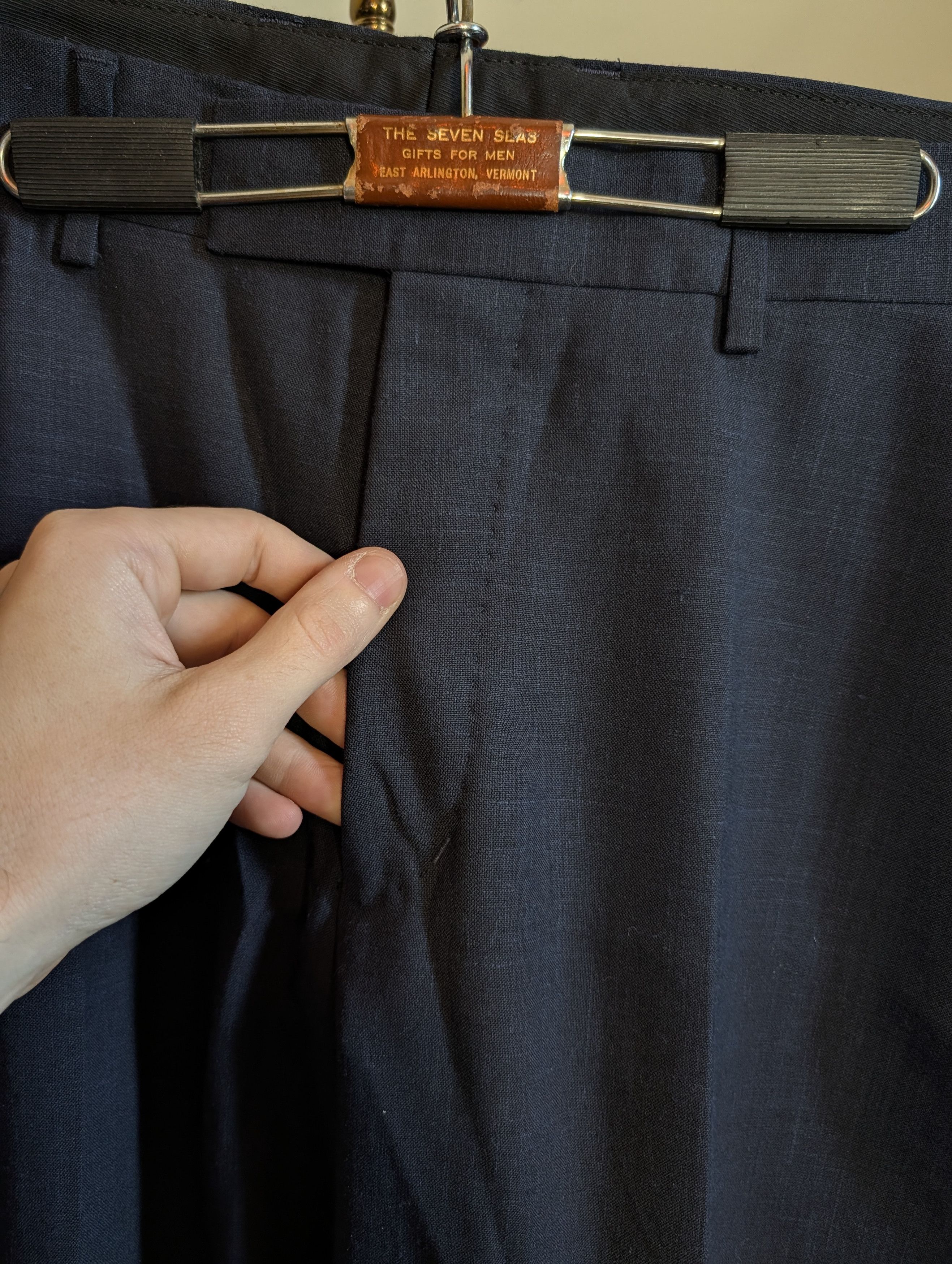 Tiger of Sweden Textured navy wool linen recycled pleated pants like new Size US 38 / EU 54 - 5 Thumbnail