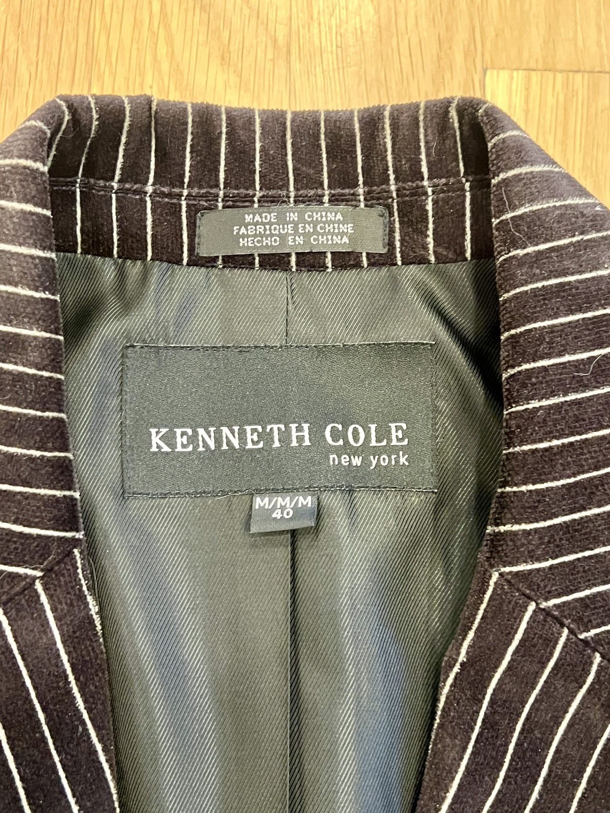 Kenneth Cole Kenneth Cole pinstripe velvet smoking jacket Size 40R - 6 Thumbnail