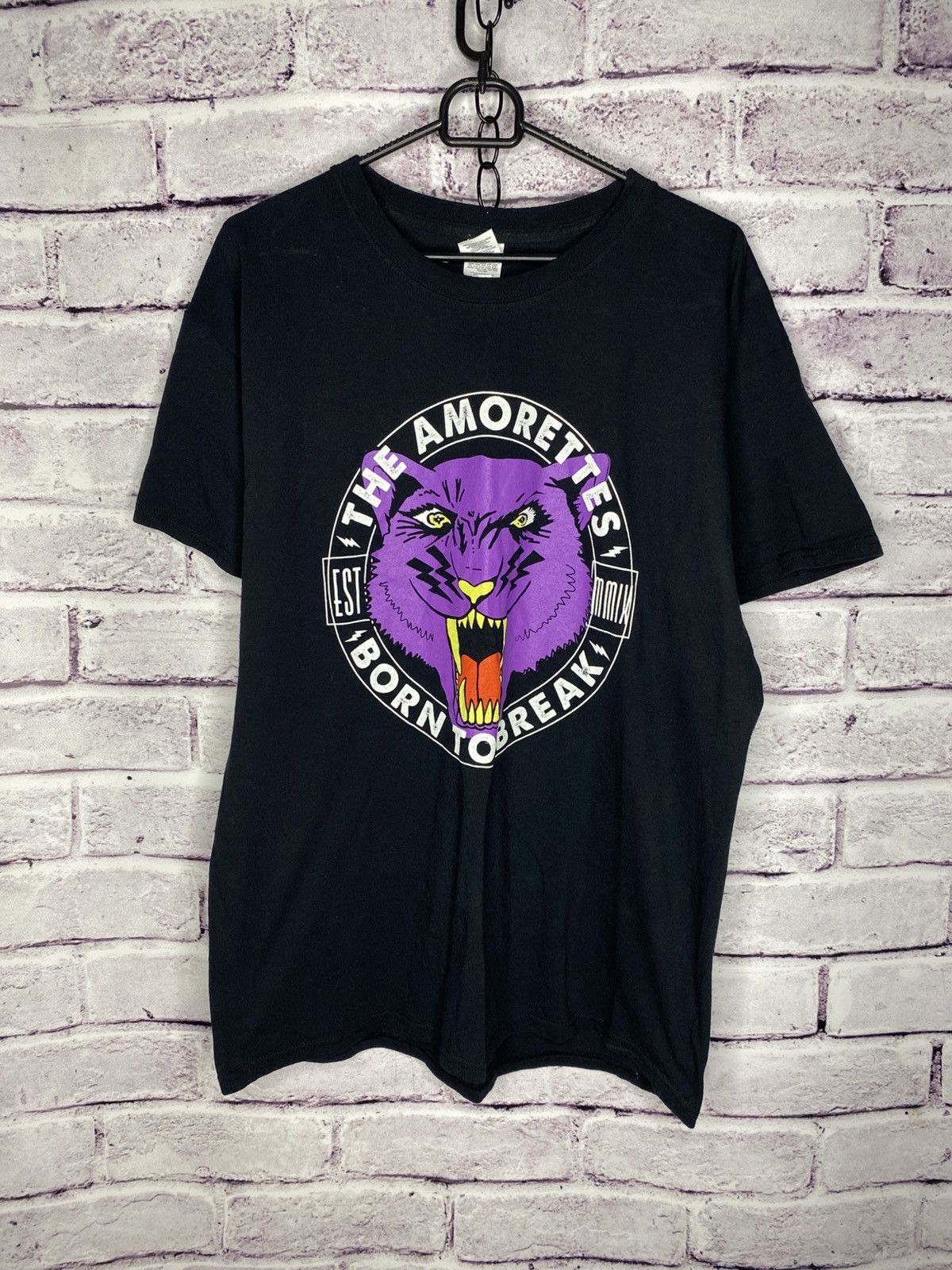 Band Tees Men's T-Shirt The Amorettes Born To Break UK Tour Tee Size US L / EU 52-54 / 3 - 1 Thumbnail