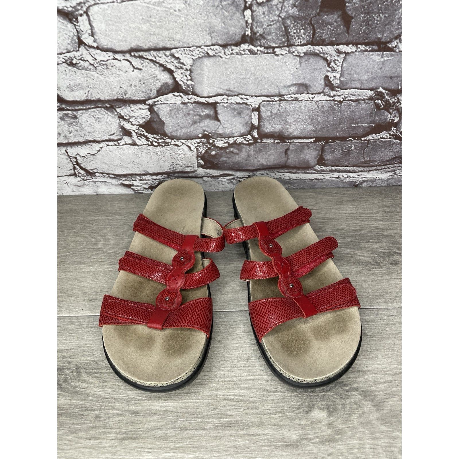 Other SAS Naples Red Leather Snakeskin Embossed 3 Strap Sandals Wo Size US 9.5 / IT 39.5 - 3 Thumbnail